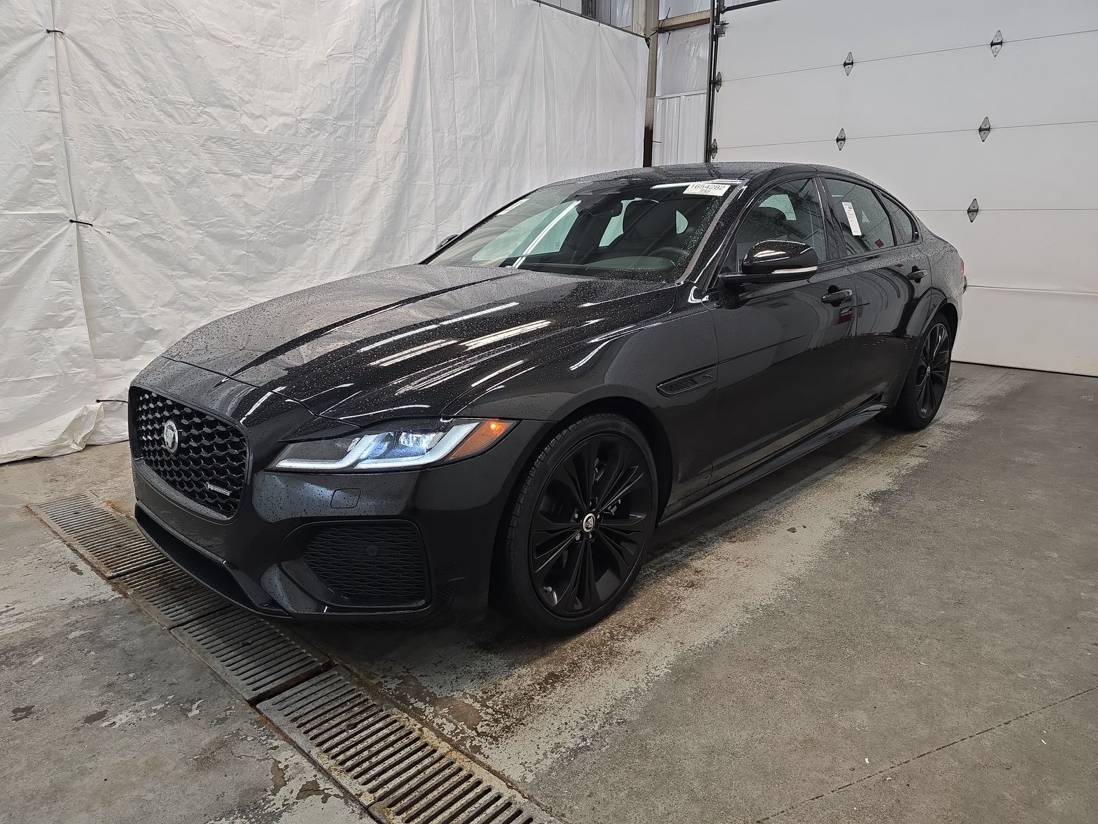 2024 Jaguar XF R-Dynamic SE AWD