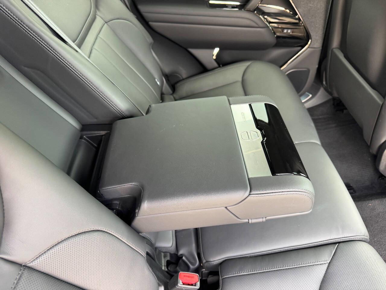 2024 Land Rover Range Rover Sport Dynamic SE AWD