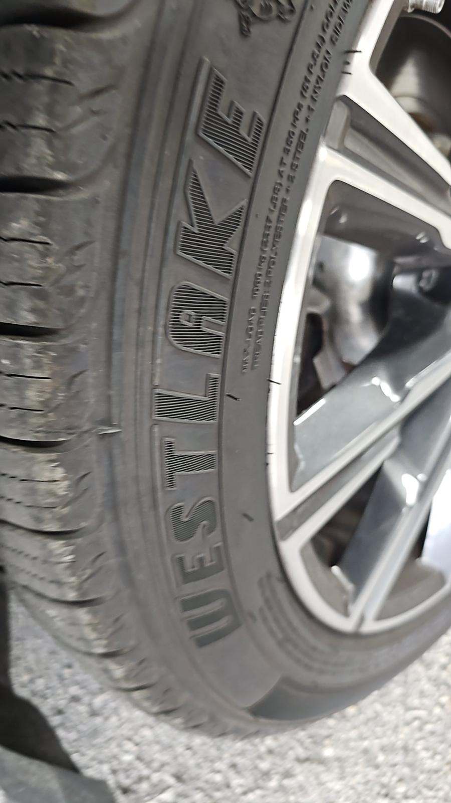 2024 BMW X6 xDrive40i AWD