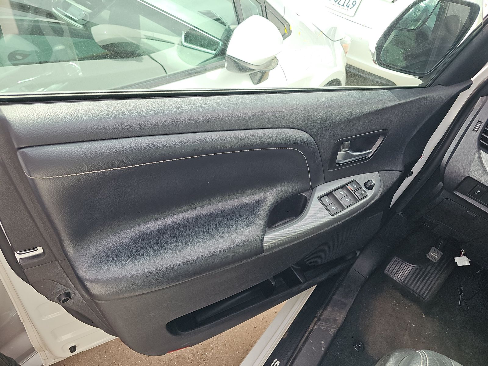 2020 Toyota Sienna SE FWD