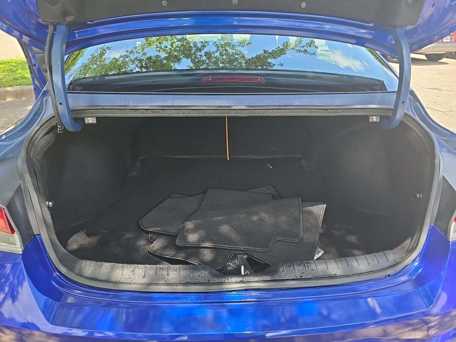 2022 Hyundai Elantra SEL FWD
