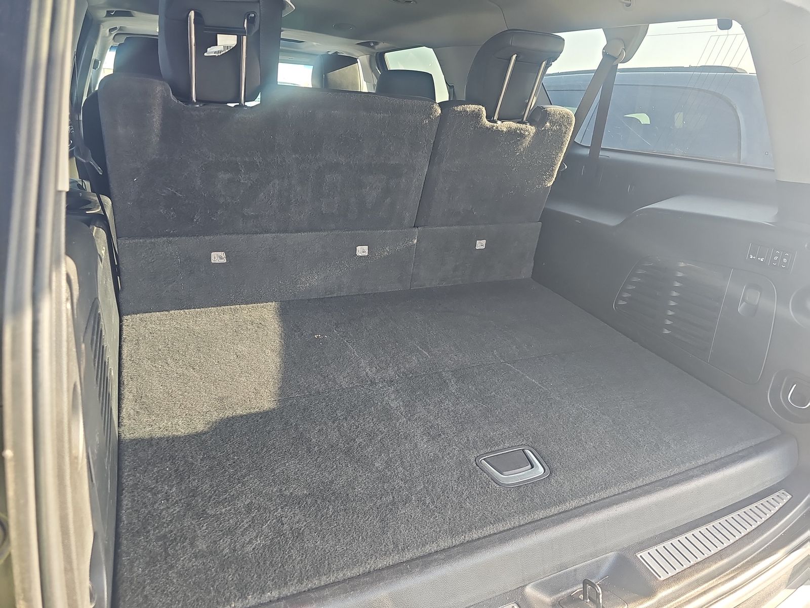 2020 Cadillac Escalade ESV Luxury RWD