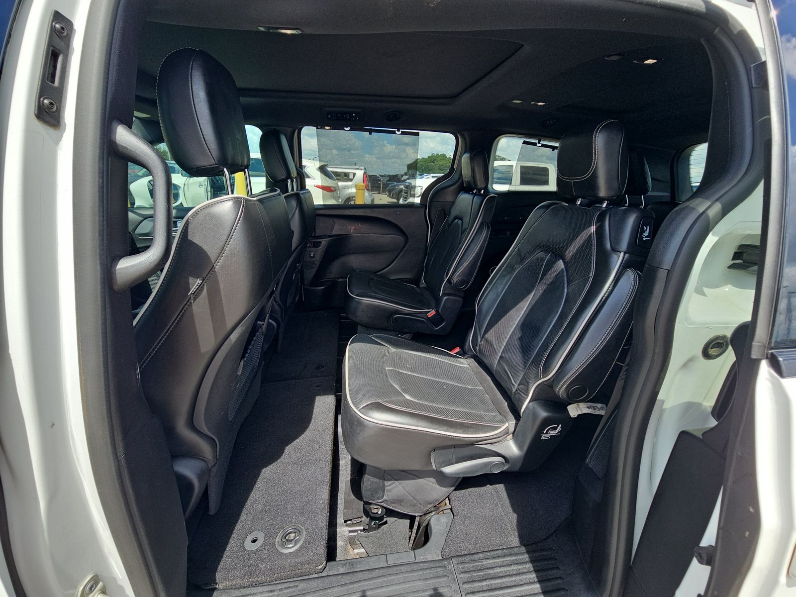 2019 Chrysler Pacifica Limited FWD