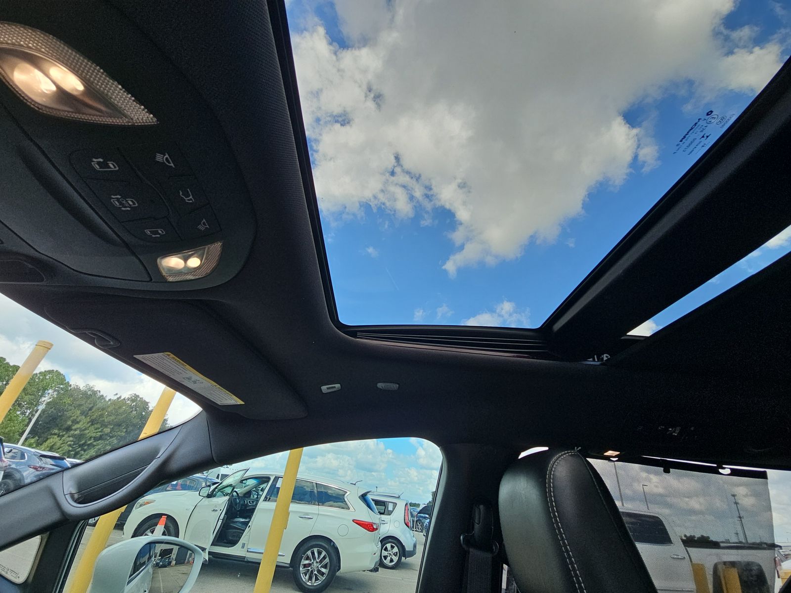 2019 Chrysler Pacifica Limited FWD