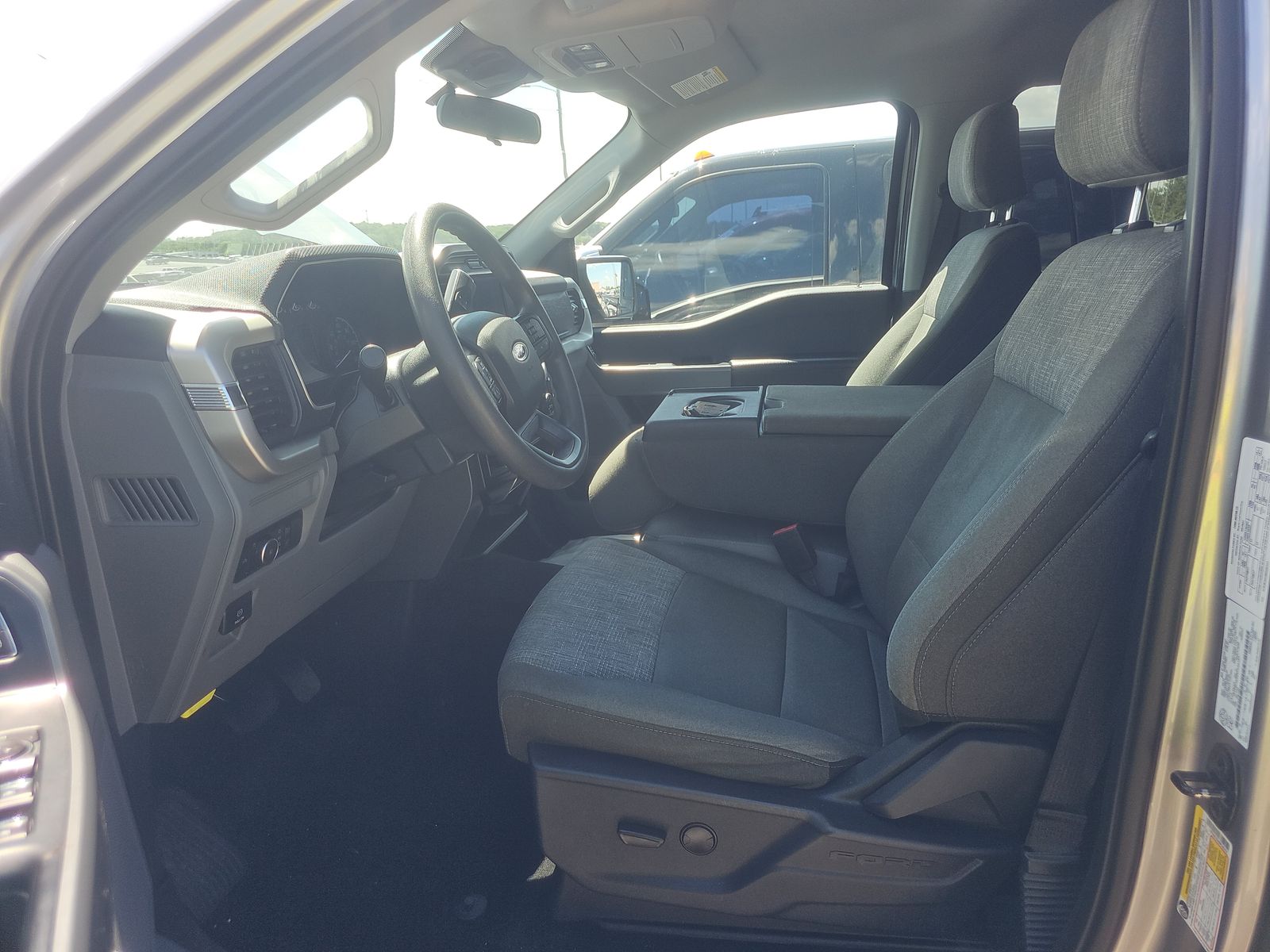 2022 Ford F-150 XLT AWD