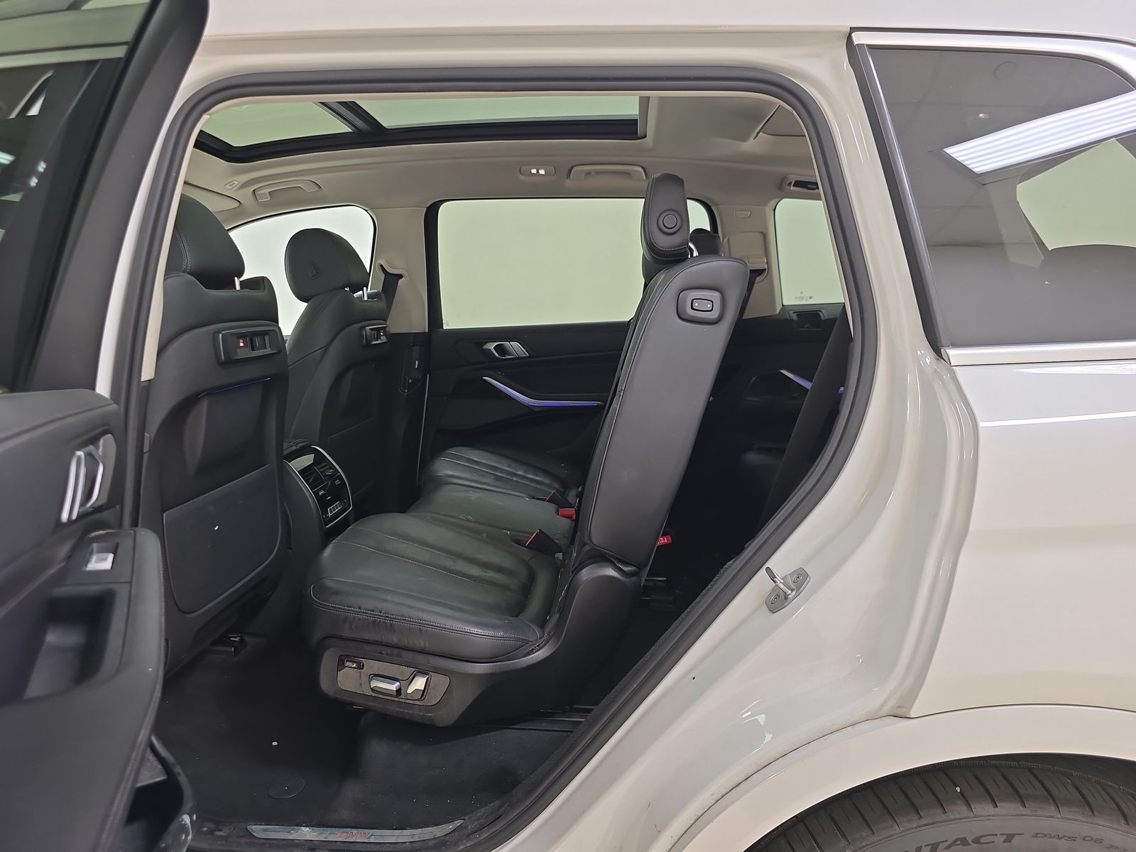 2020 BMW X7 xDrive40i AWD