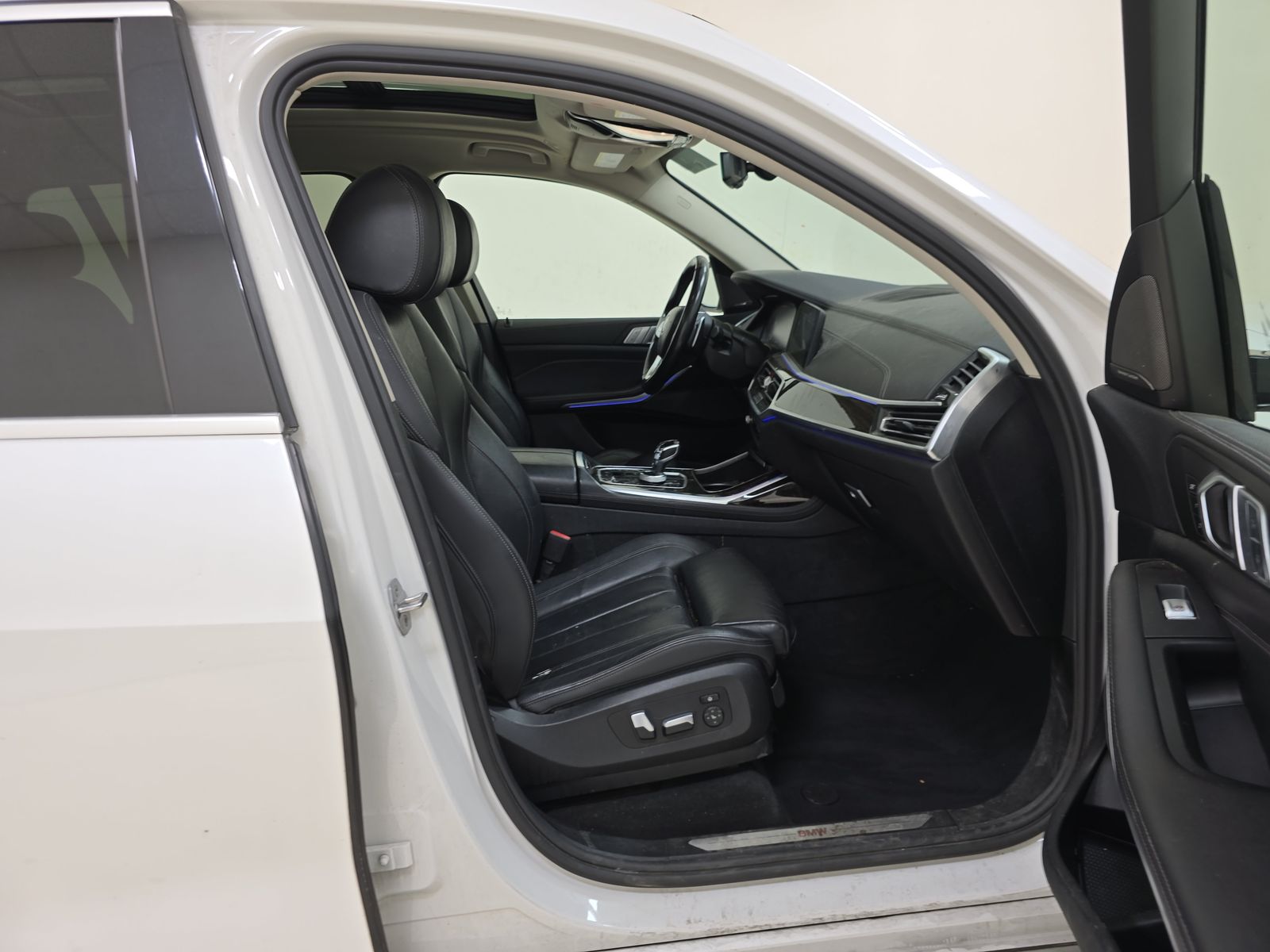 2020 BMW X7 xDrive40i AWD