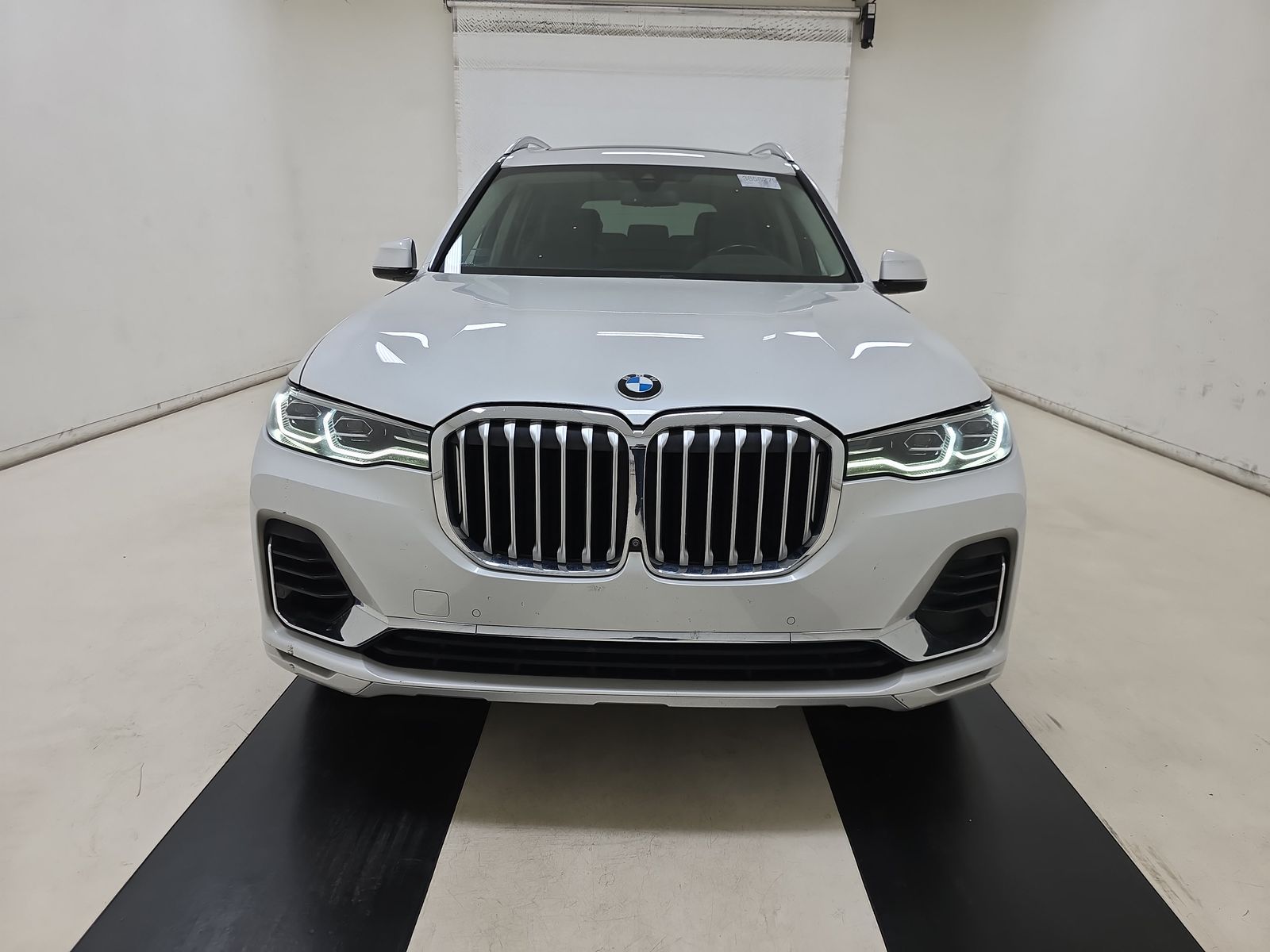 2020 BMW X7 xDrive40i AWD