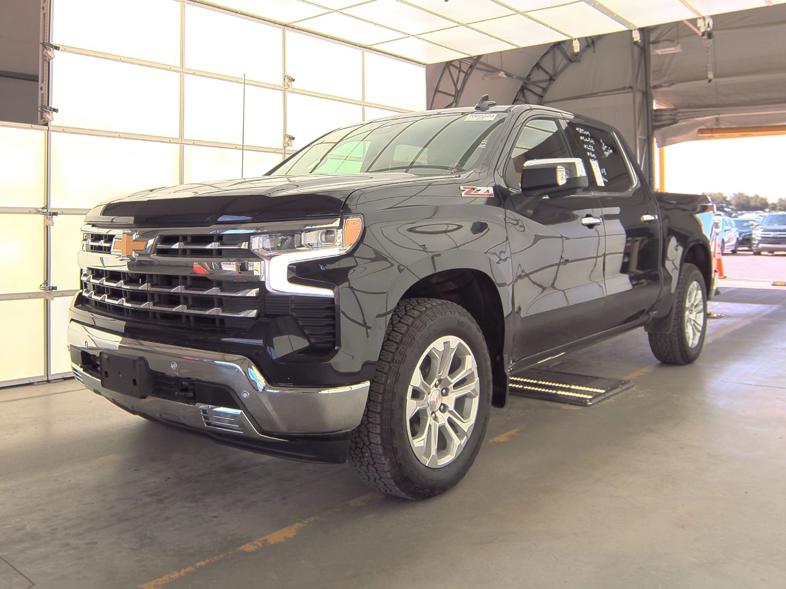 2024 Chevrolet Silverado 1500 LTZ AWD