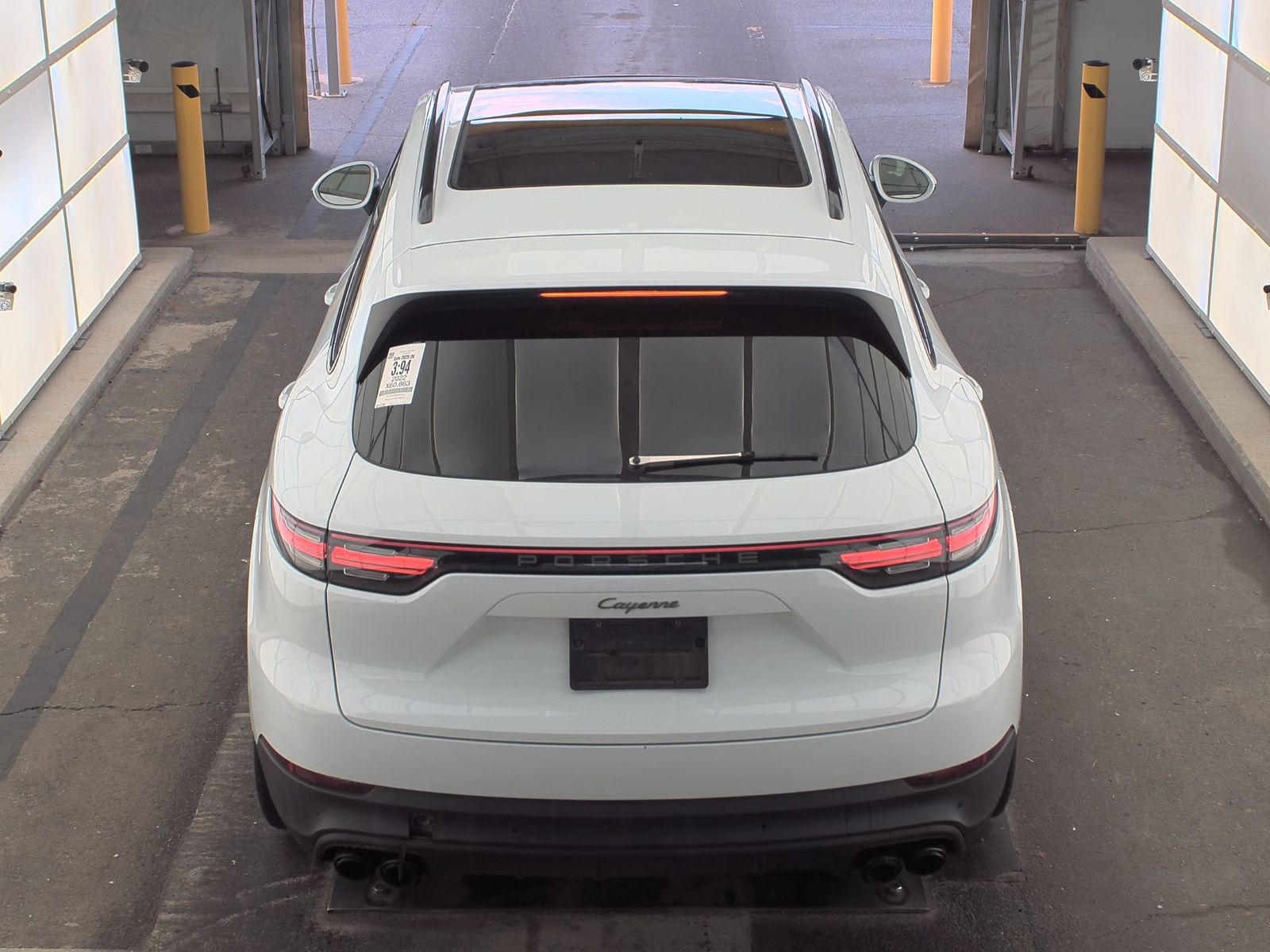 2022 Porsche Cayenne Platinum Edition AWD
