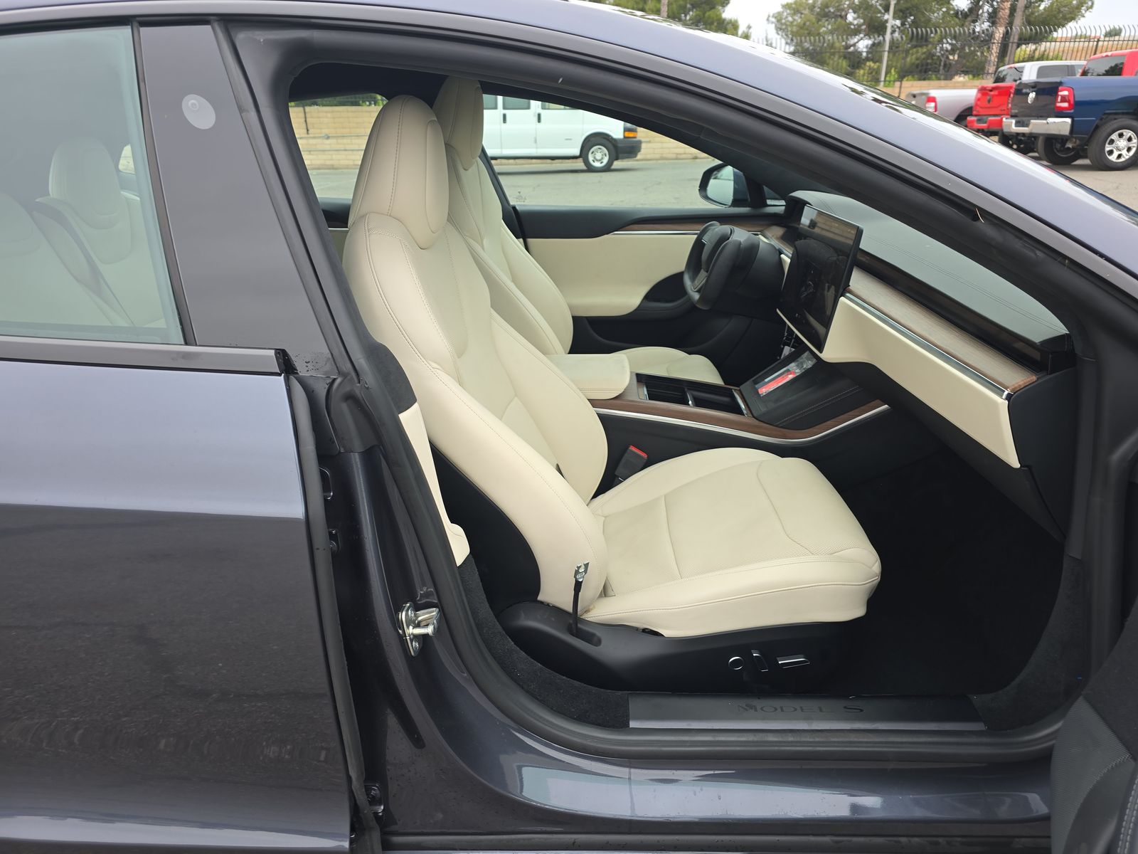 2022 Tesla Model S Base AWD