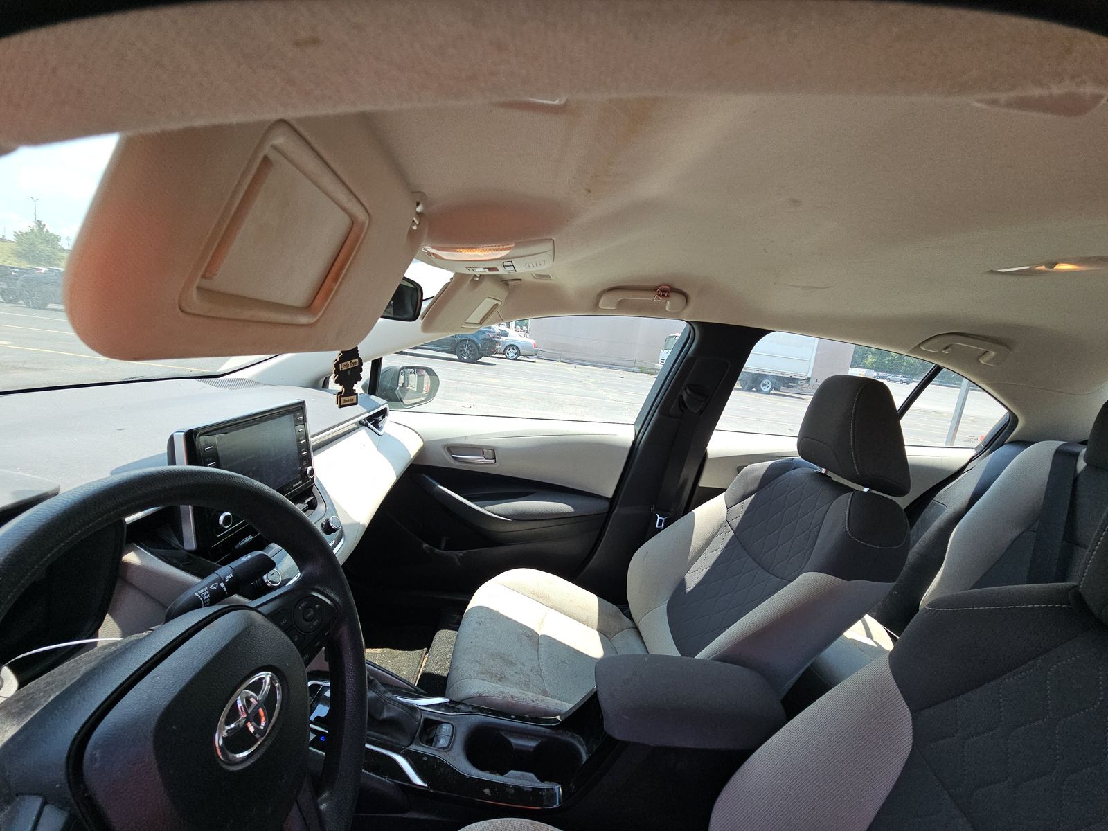 2021 Toyota Corolla LE FWD
