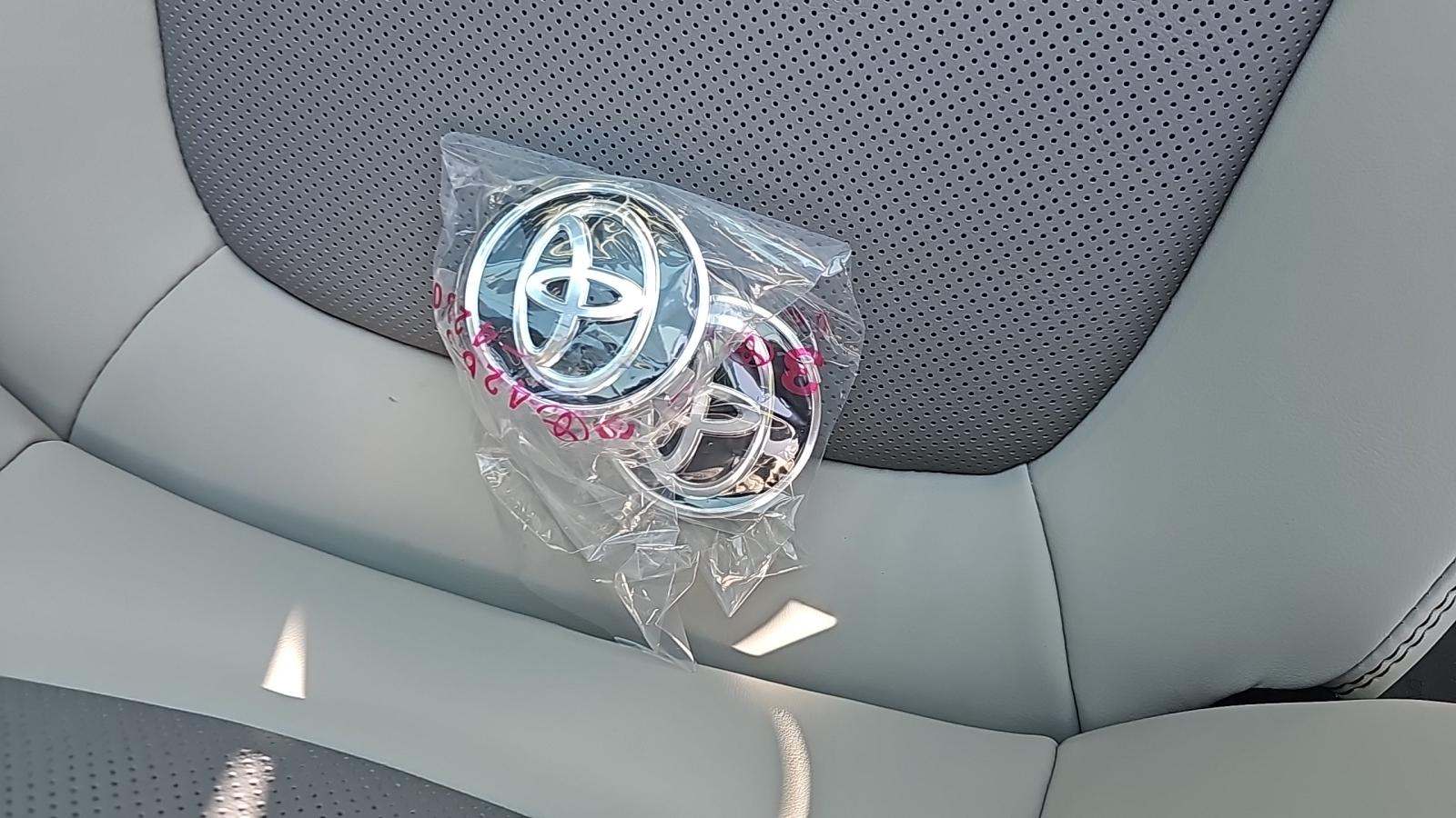 2025 Toyota RAV4 Hybrid Limited AWD