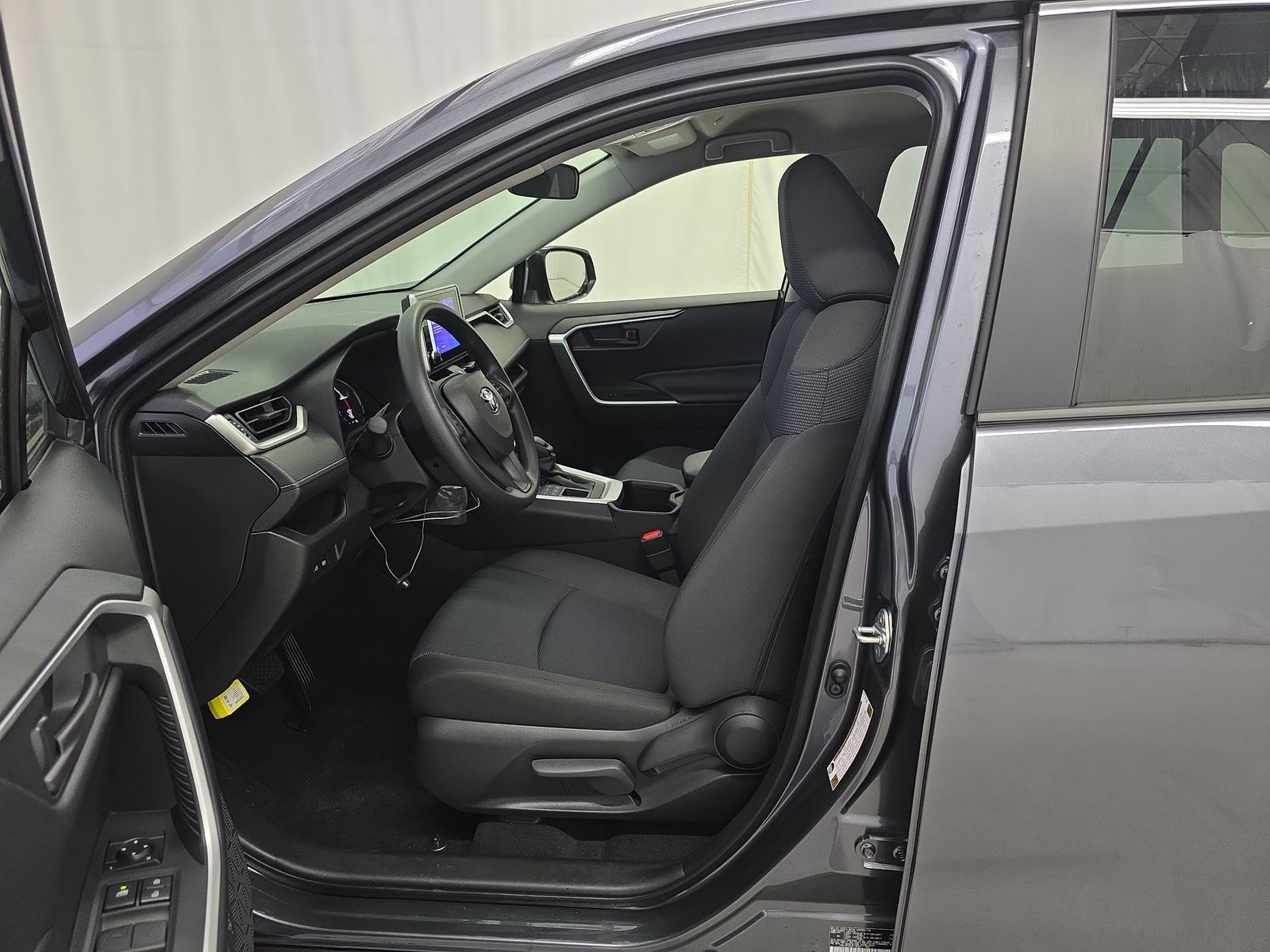 2025 Toyota RAV4 LE AWD