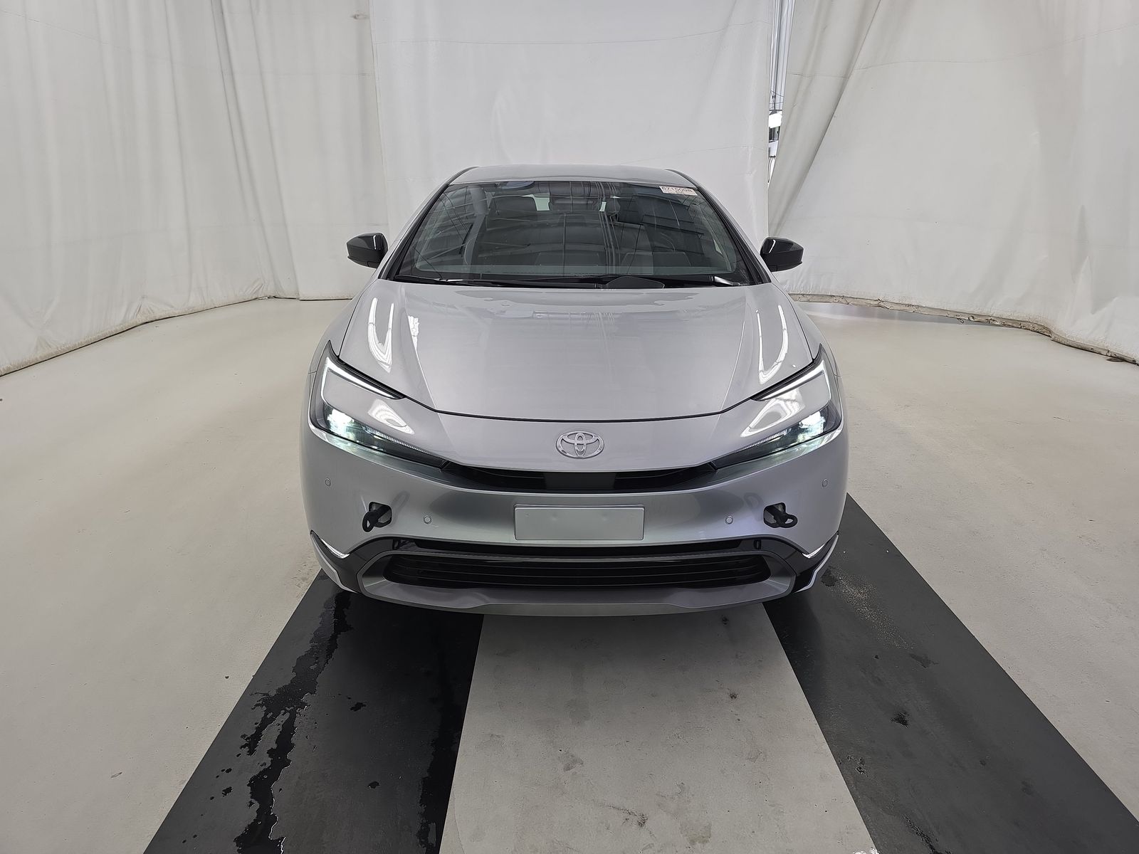 2025 Toyota Prius XLE AWD