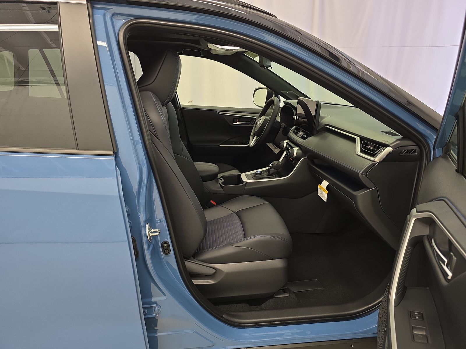 2025 Toyota RAV4 Hybrid XSE AWD