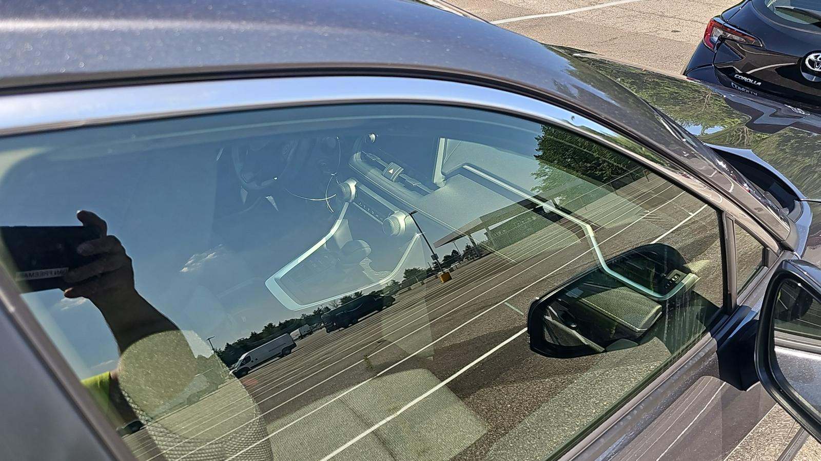 2025 Toyota RAV4 LE AWD