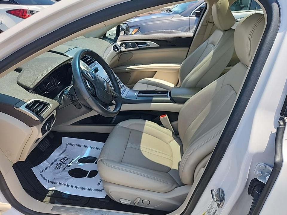 2020 Lincoln MKZ Hybrid Reserve FWD