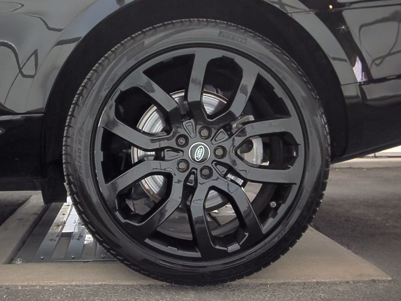 2021 Land Rover Range Rover Sport HSE Silver Edition AWD