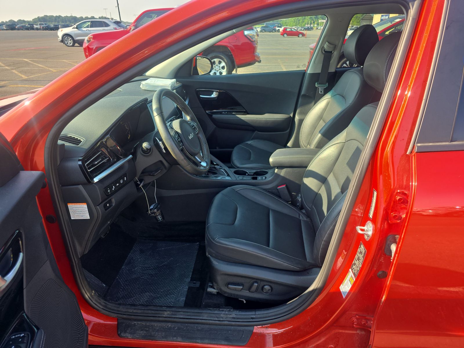 2022 Kia Niro Touring SE FWD