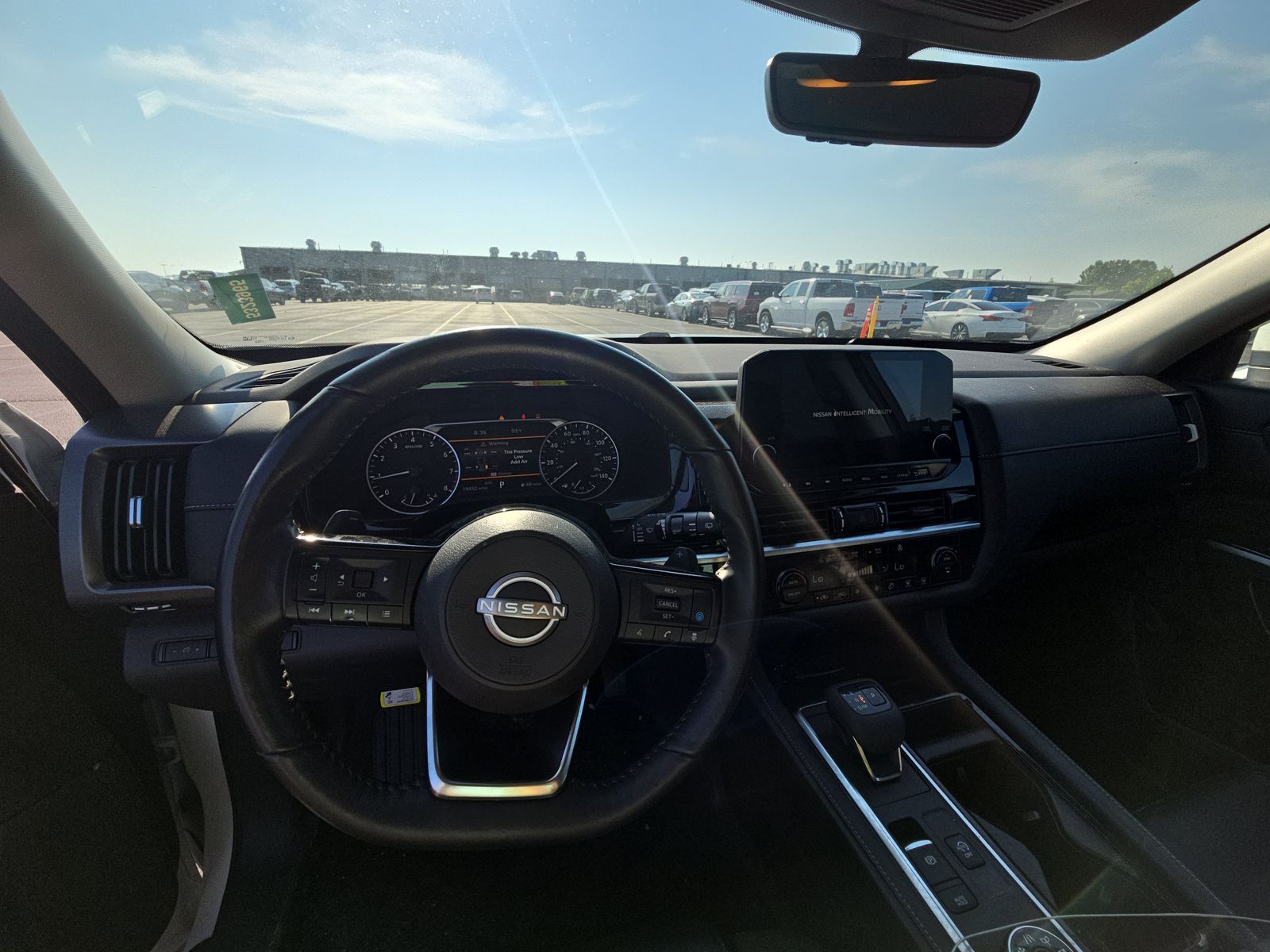 2023 Nissan Pathfinder SL AWD