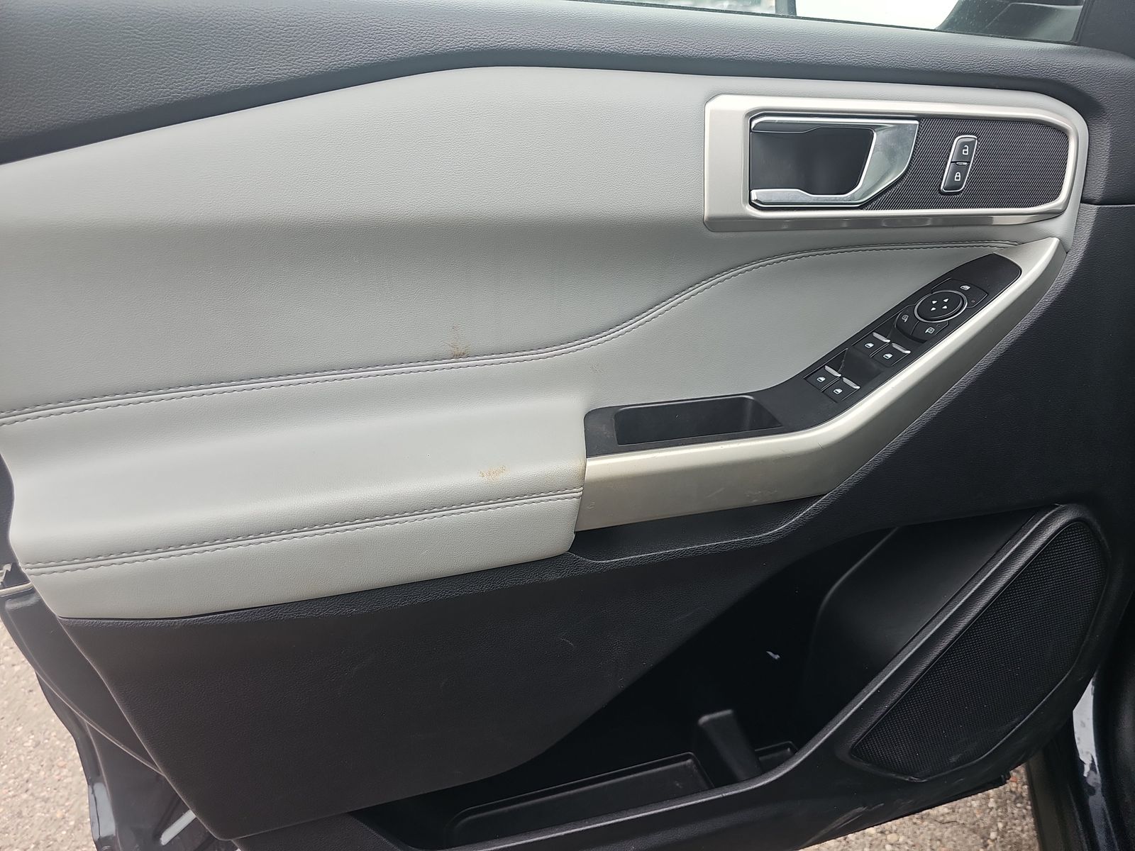 2022 Ford Explorer XLT AWD