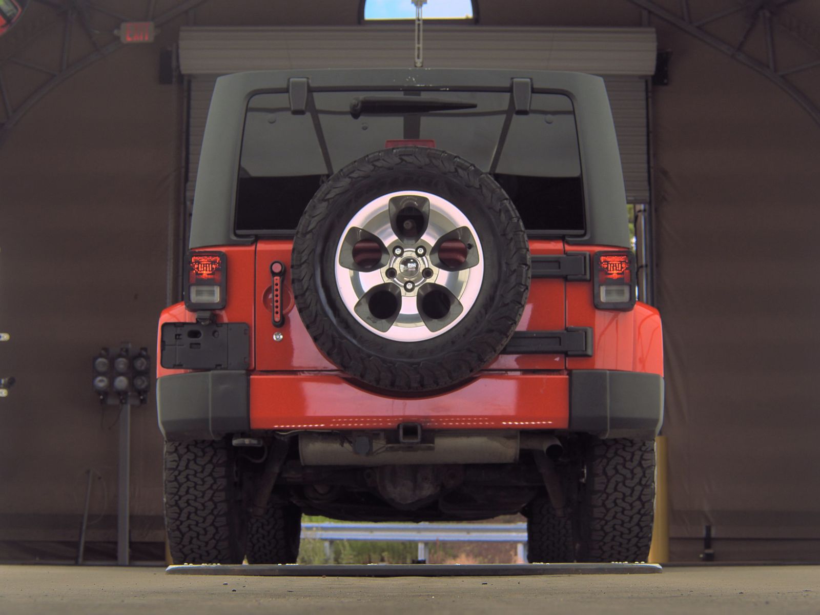 2017 Jeep Wrangler Unlimited Sahara AWD