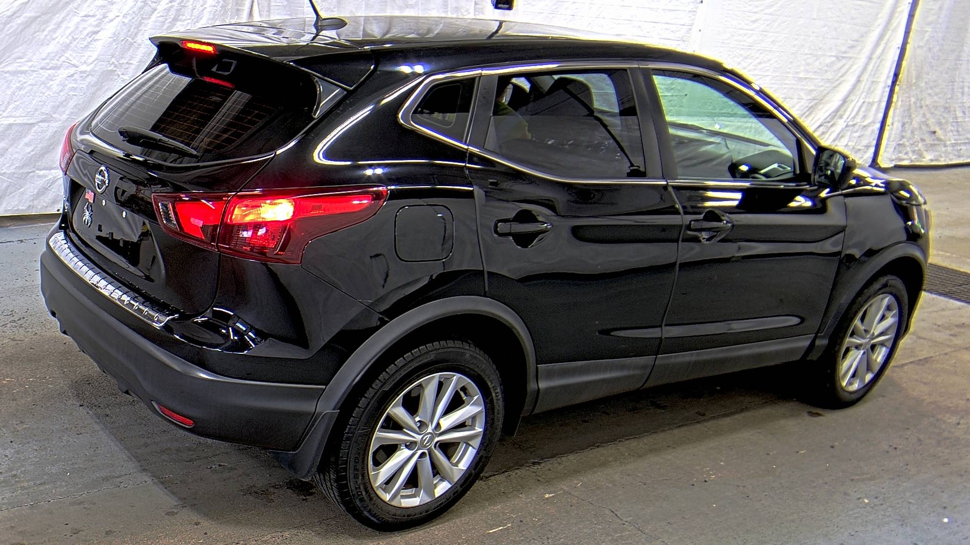 2018 Nissan Rogue Sport S FWD