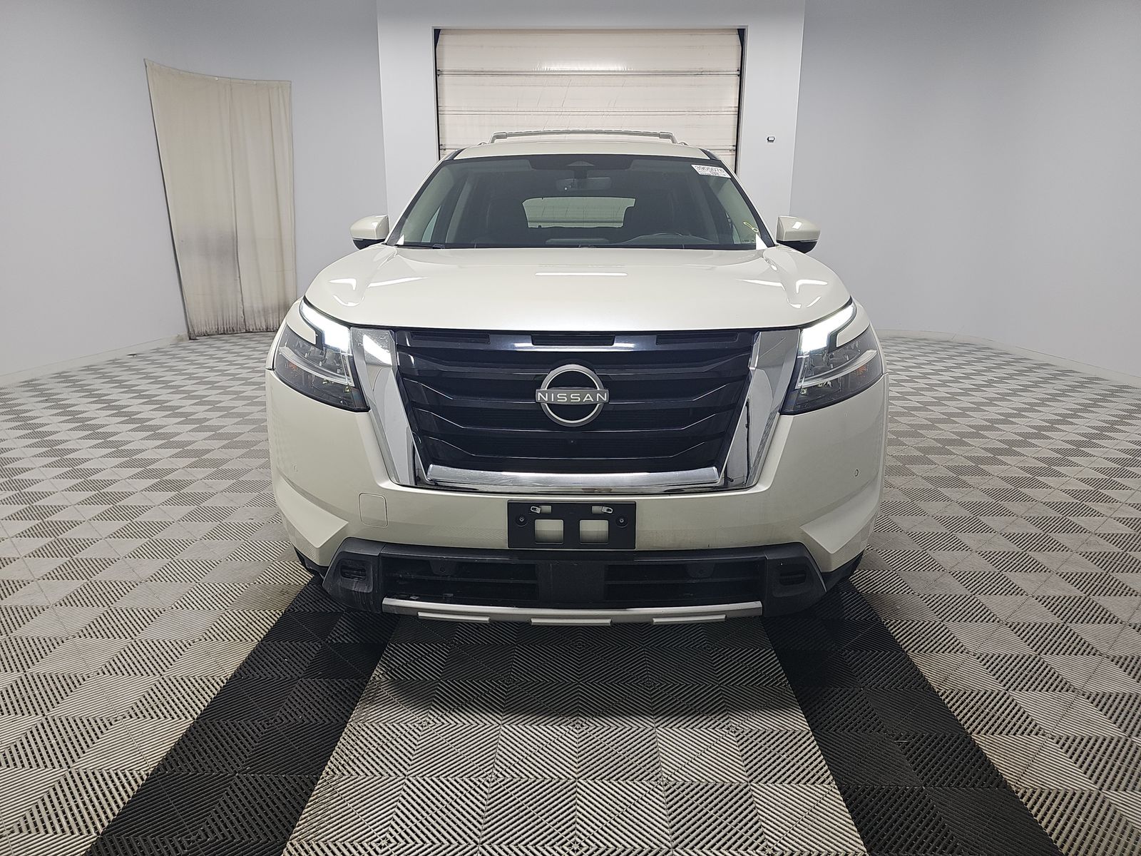 2023 Nissan Pathfinder SL AWD