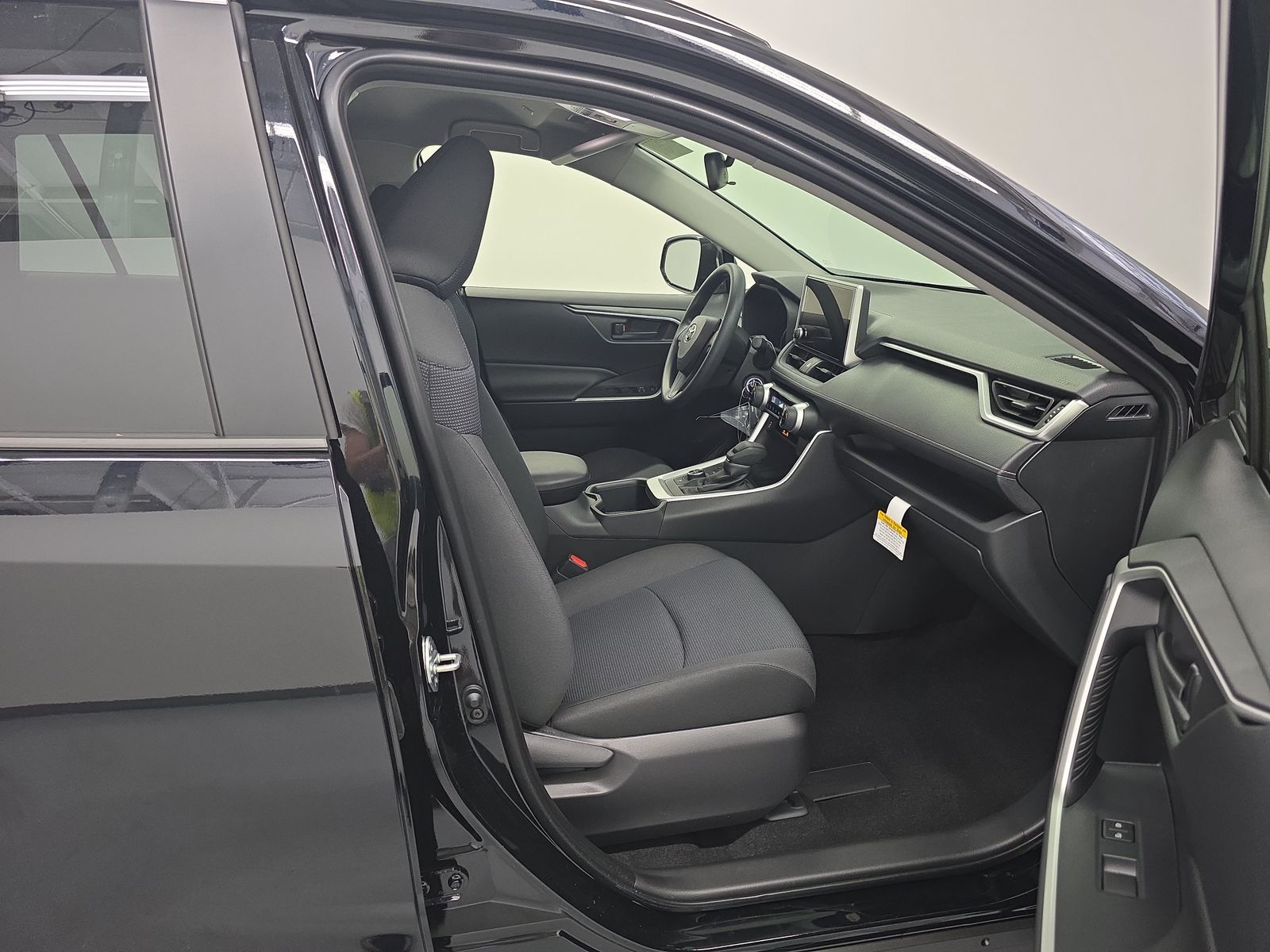 2025 Toyota RAV4 Hybrid LE AWD