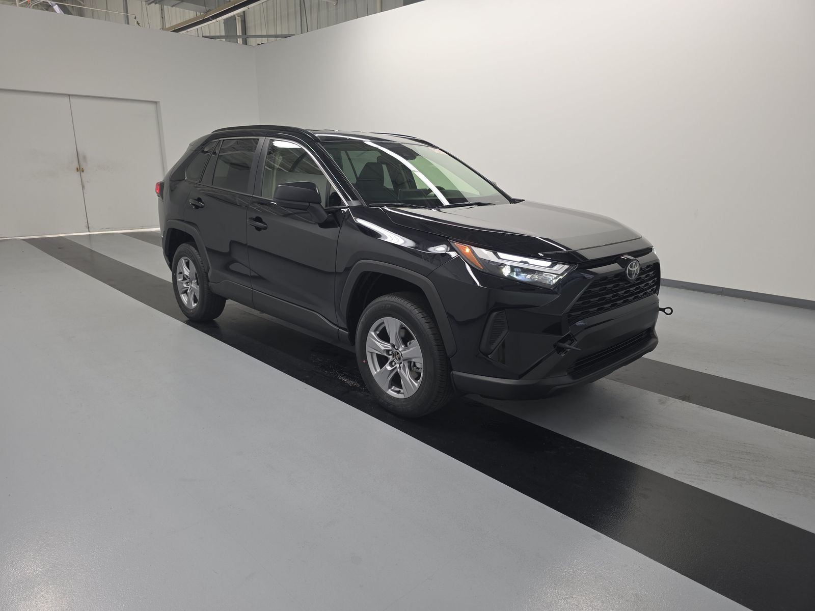 2025 Toyota RAV4 Hybrid LE AWD