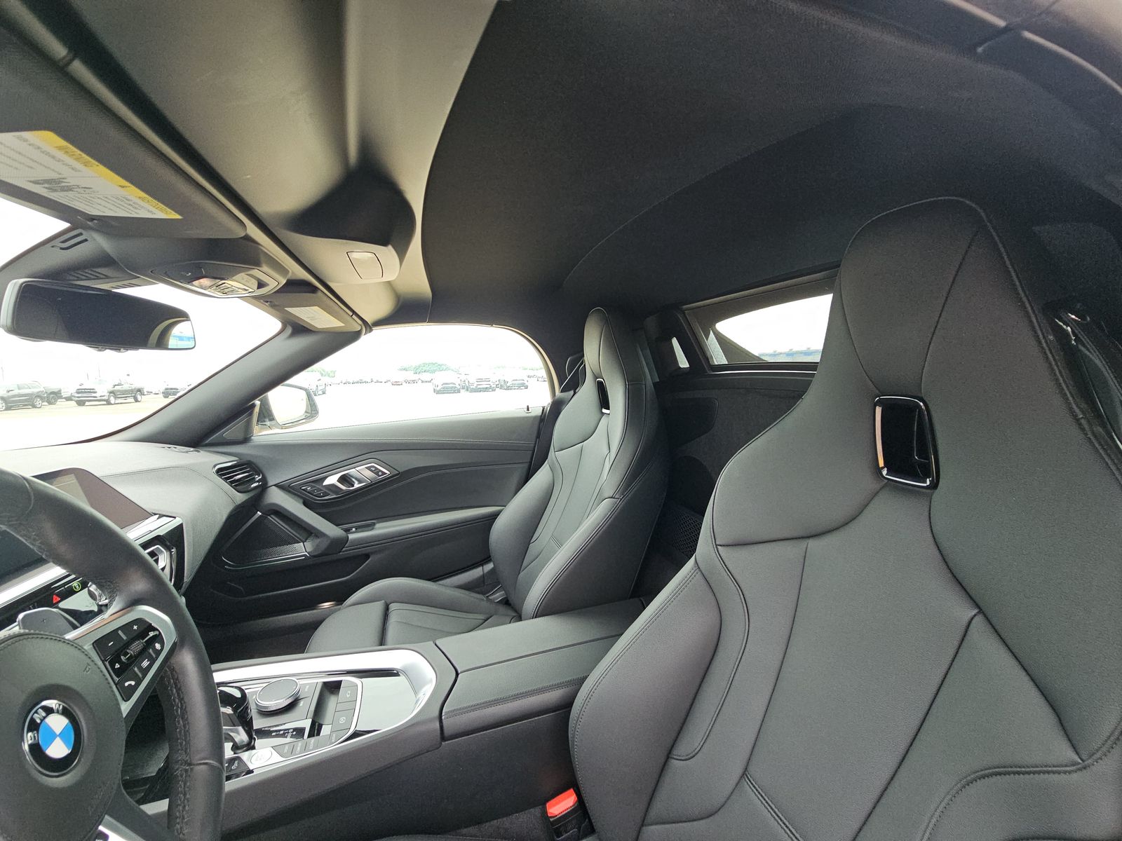 2025 BMW Z4 sDrive30i RWD