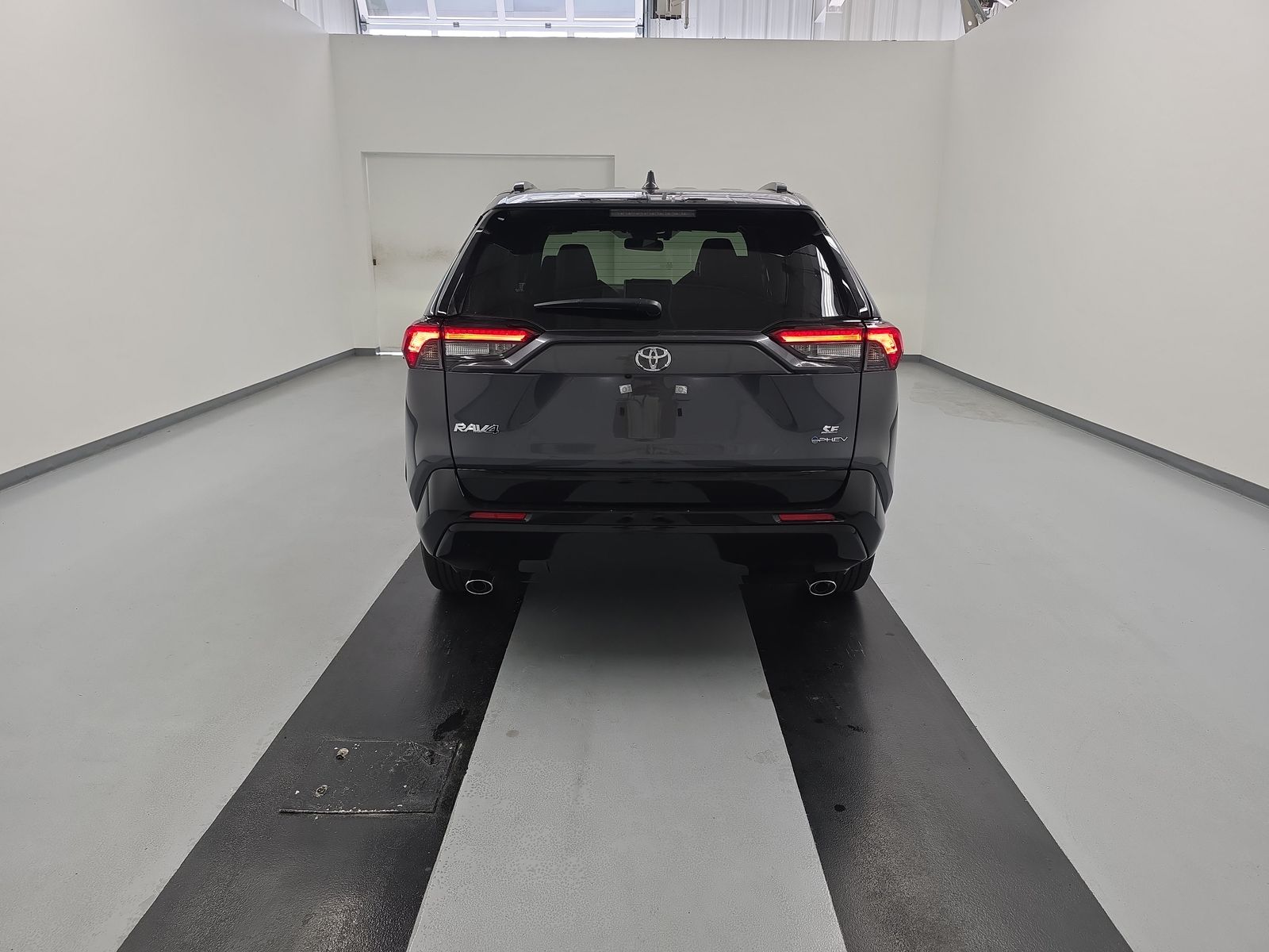 2025 Toyota RAV4 Plug-In Hybrid SE AWD