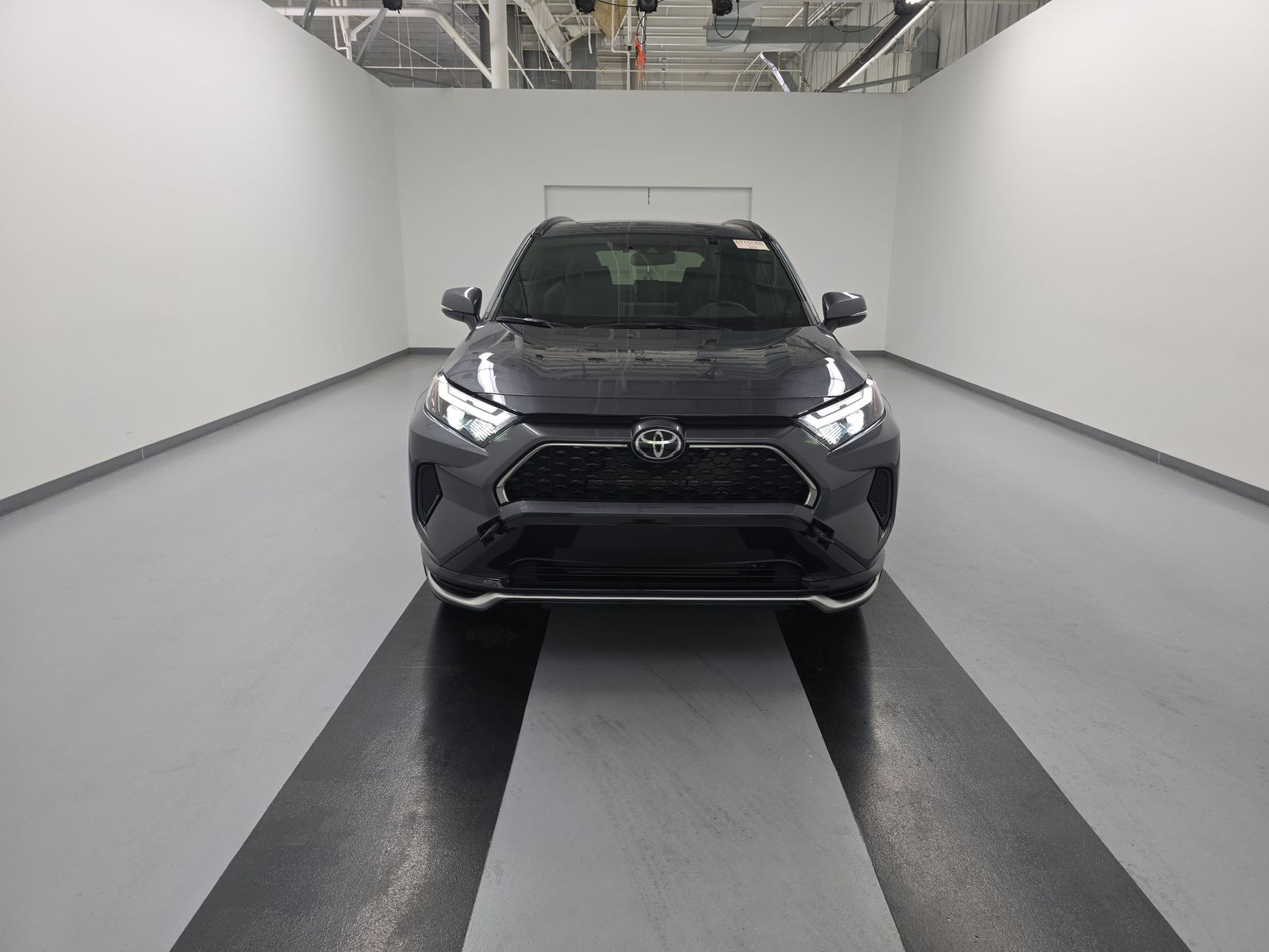 2025 Toyota RAV4 Plug-In Hybrid SE AWD