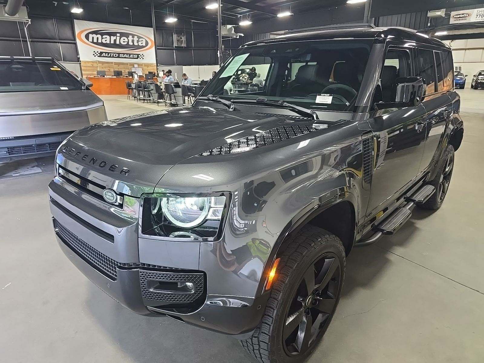 2023 Land Rover Defender V8 AWD