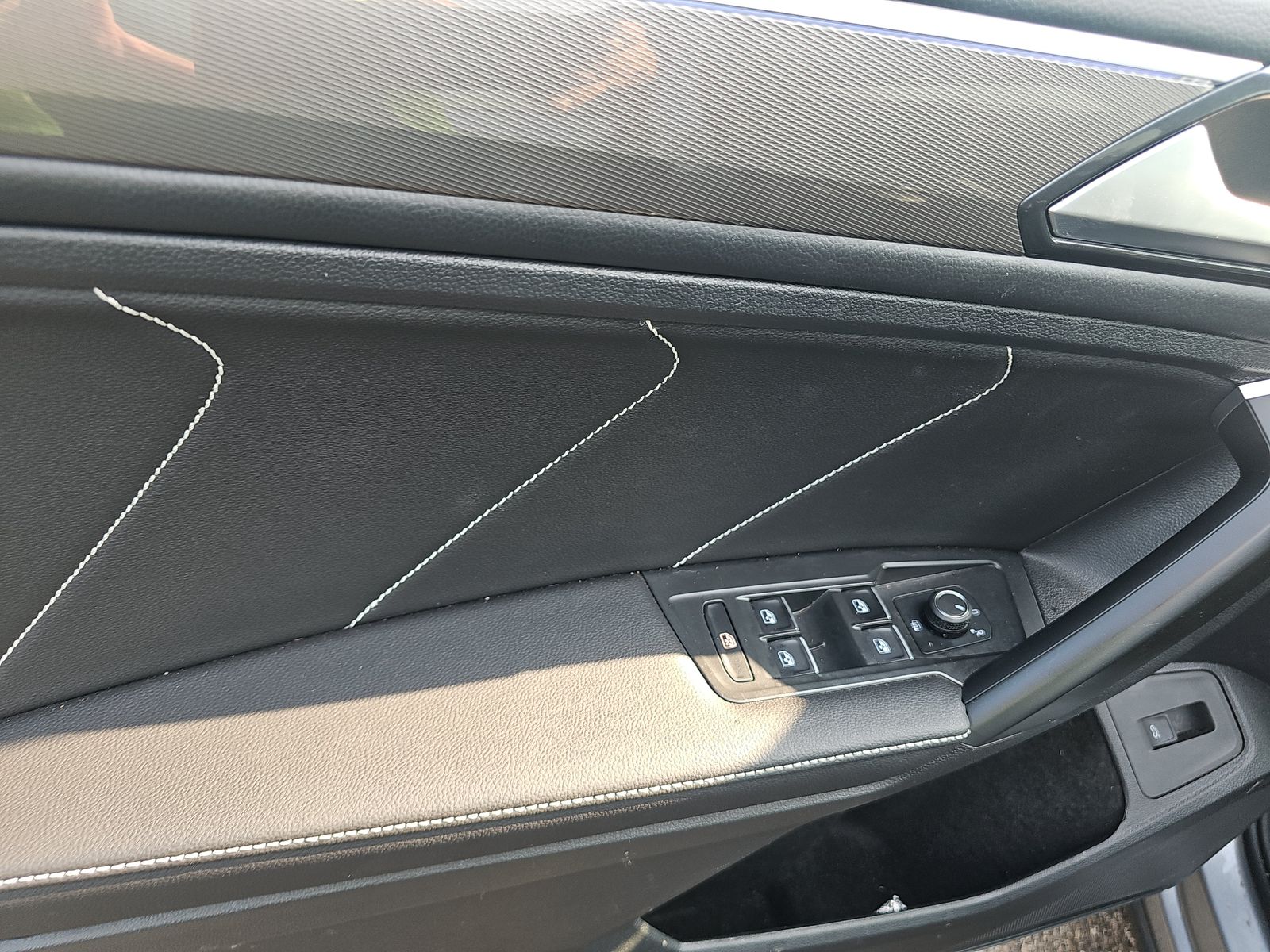 2024 Volkswagen Tiguan 2.0T SE R-Line Black FWD