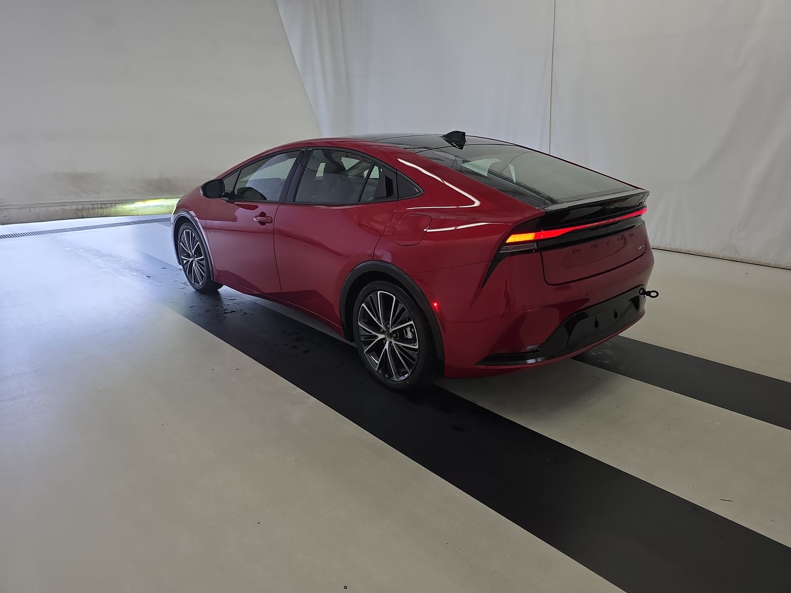 2025 Toyota Prius XLE FWD