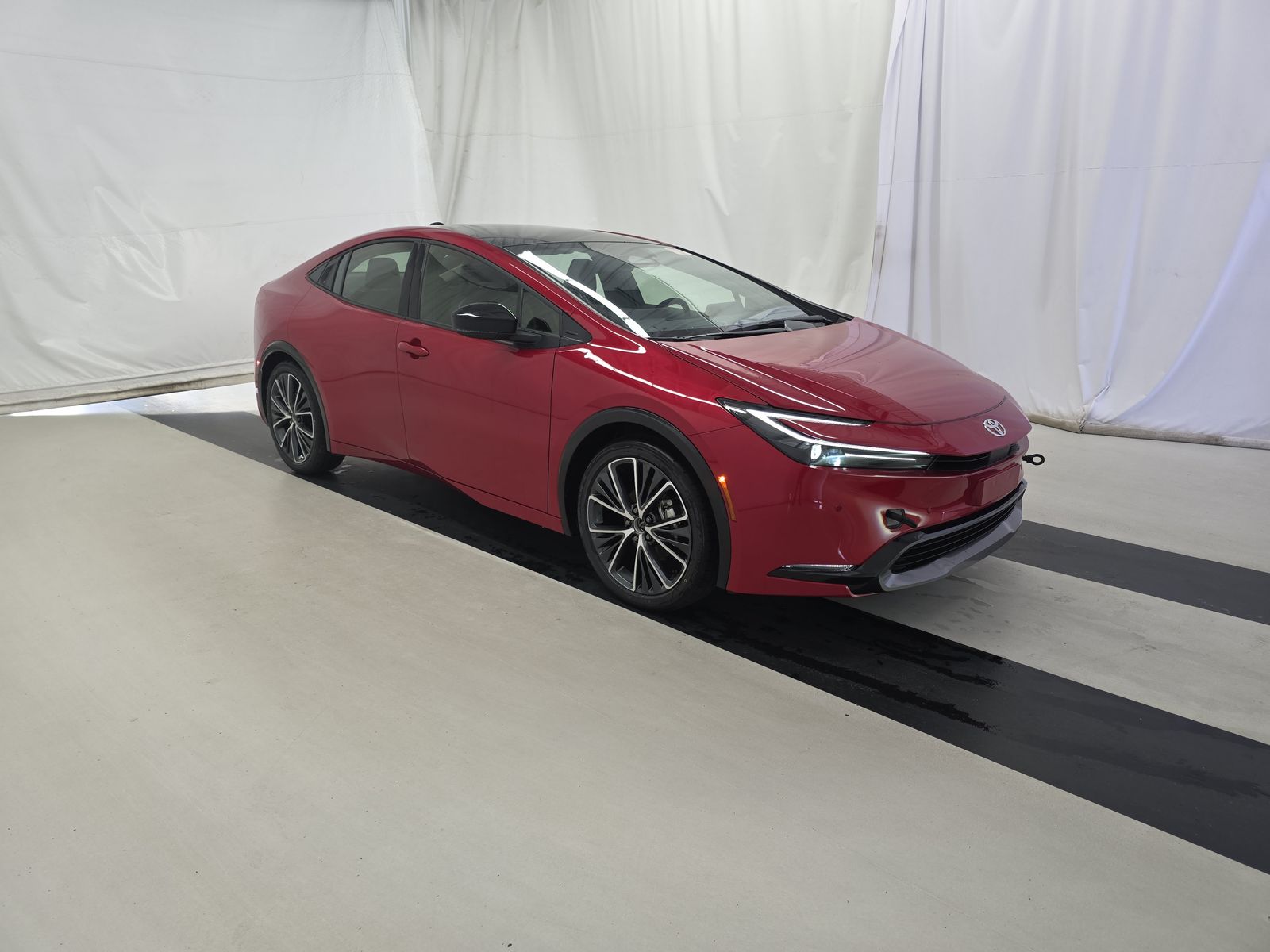 2025 Toyota Prius XLE FWD