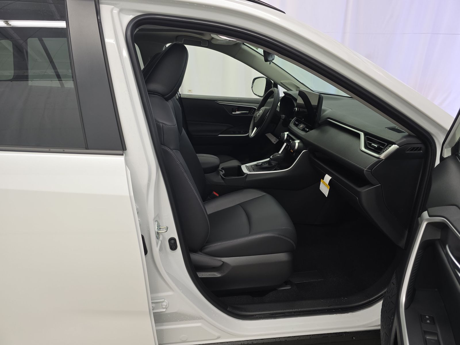 2025 Toyota RAV4 Hybrid XLE Premium AWD