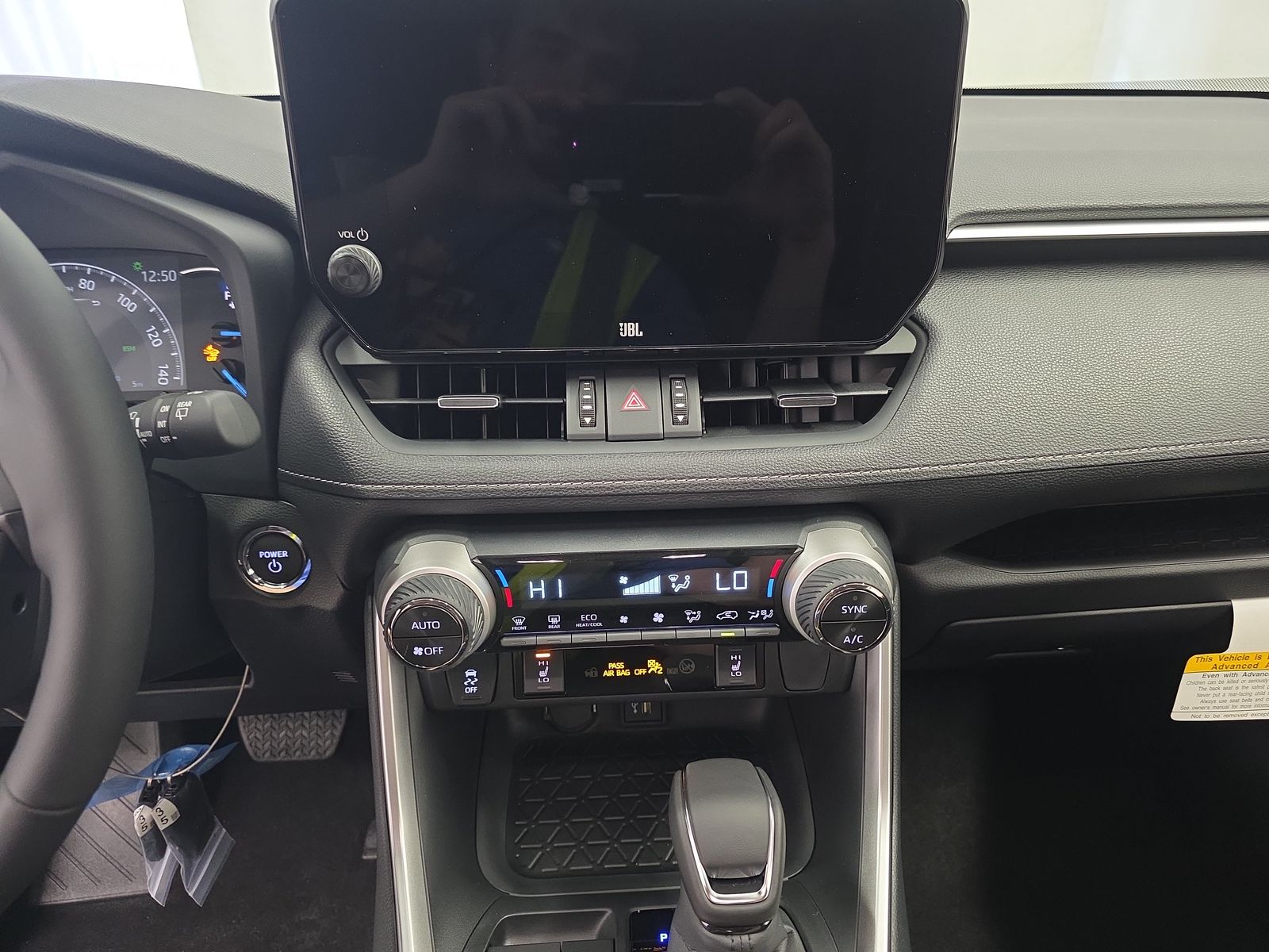 2025 Toyota RAV4 Hybrid XLE Premium AWD