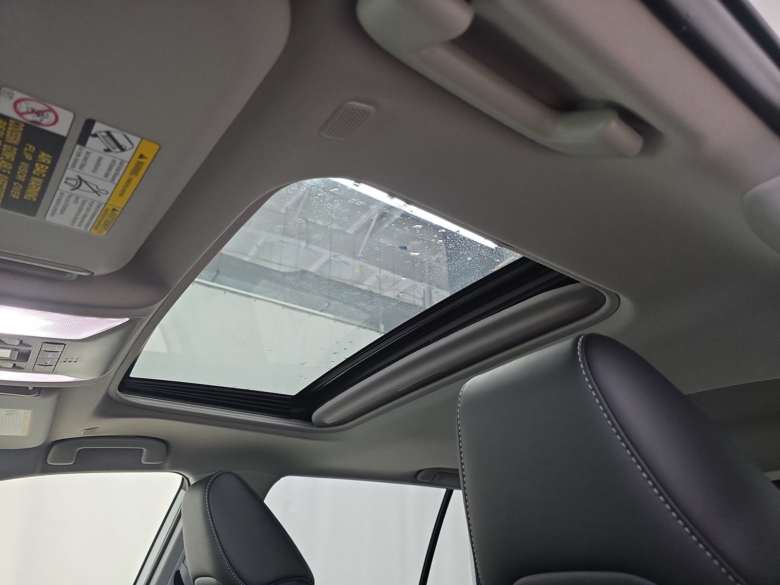 2025 Toyota RAV4 Hybrid XLE Premium AWD