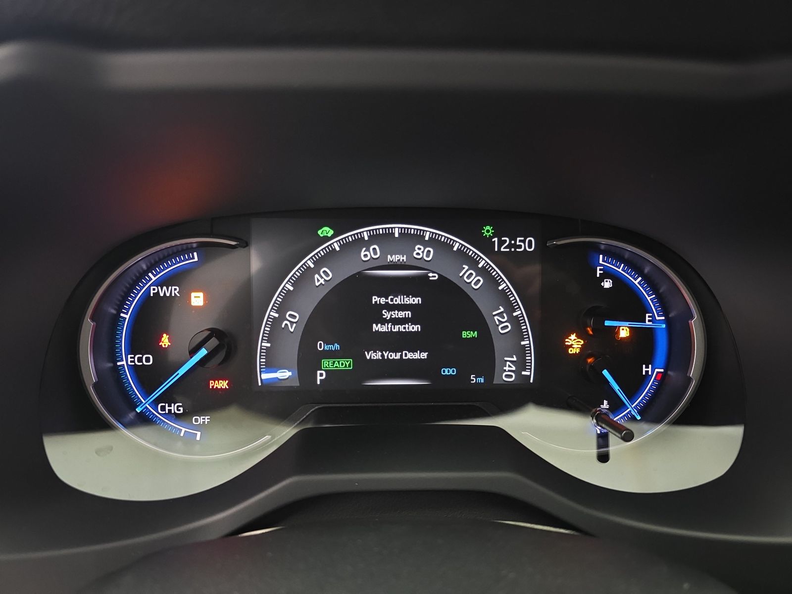 2025 Toyota RAV4 Hybrid XLE Premium AWD