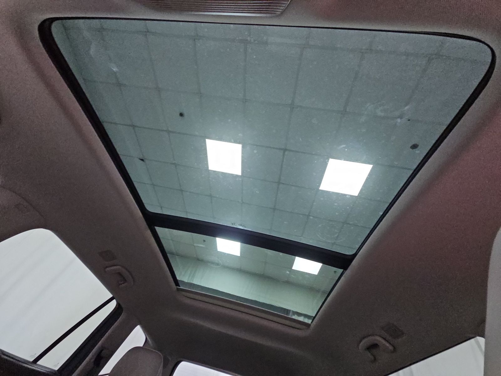 2025 Volkswagen Atlas 2.0T SEL Premium R-Line AWD