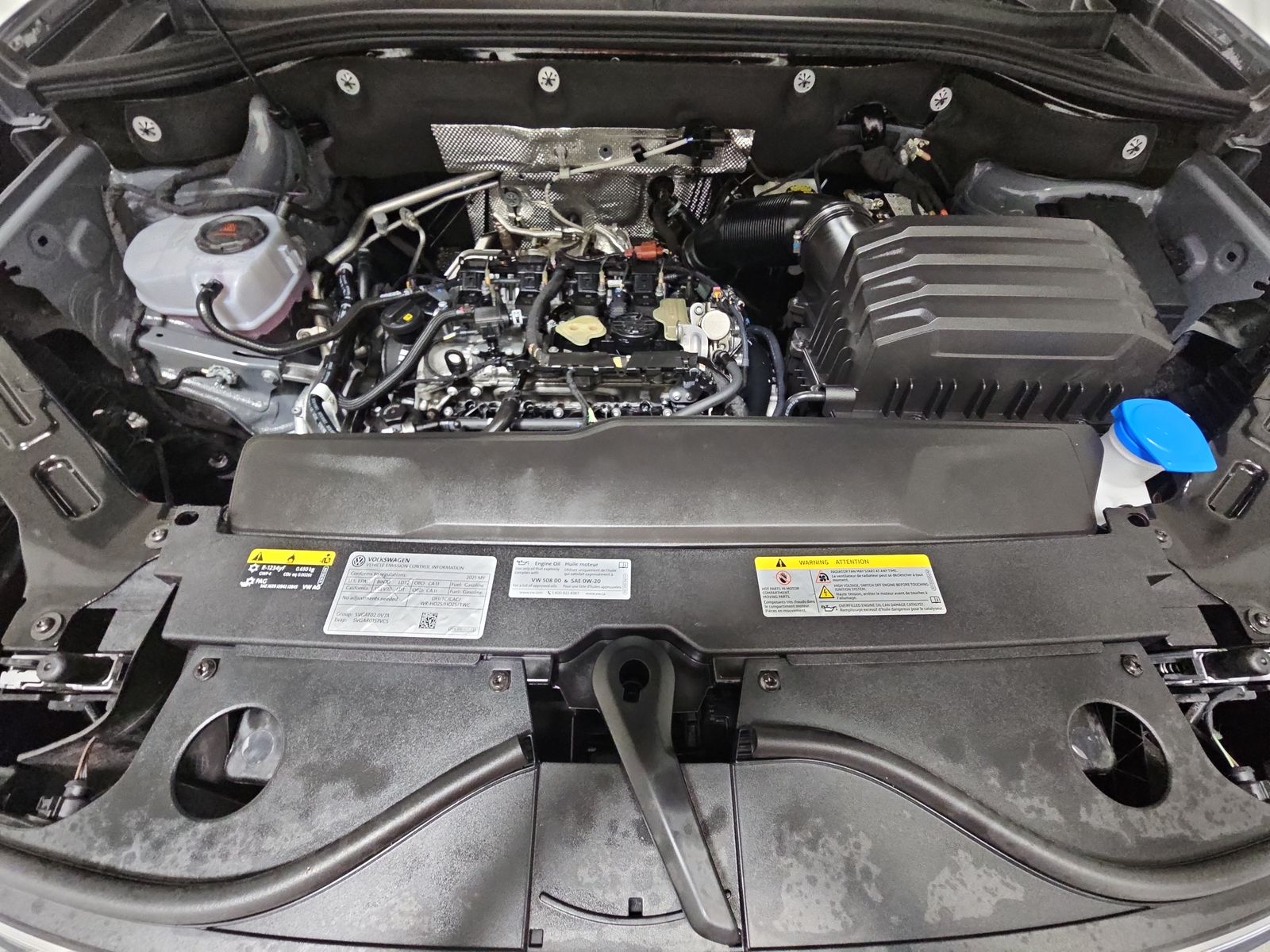 2025 Volkswagen Atlas 2.0T SEL Premium R-Line AWD