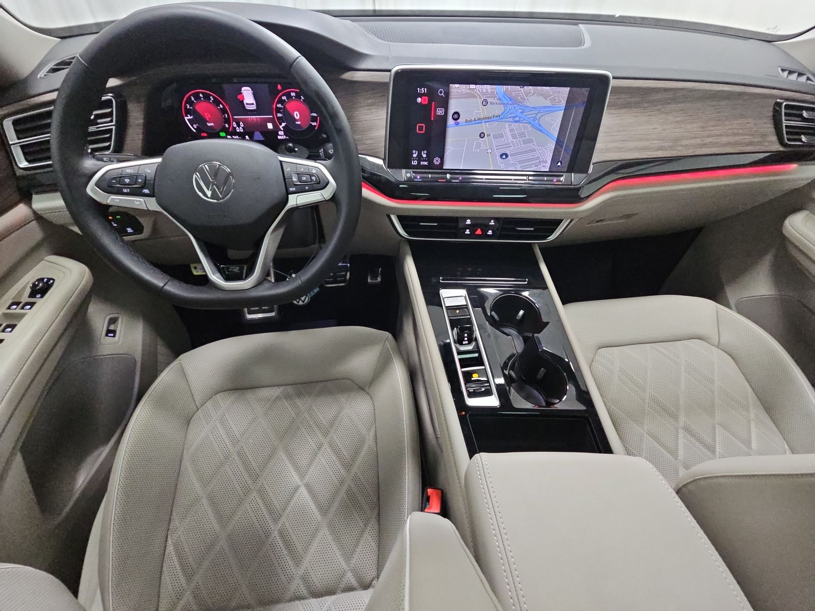 2025 Volkswagen Atlas 2.0T SEL Premium R-Line AWD