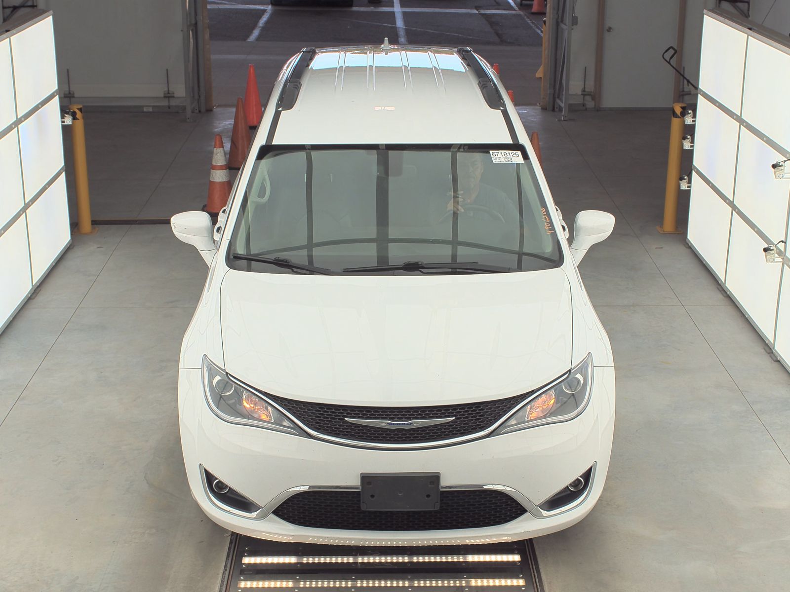 2020 Chrysler Pacifica Touring L Plus FWD