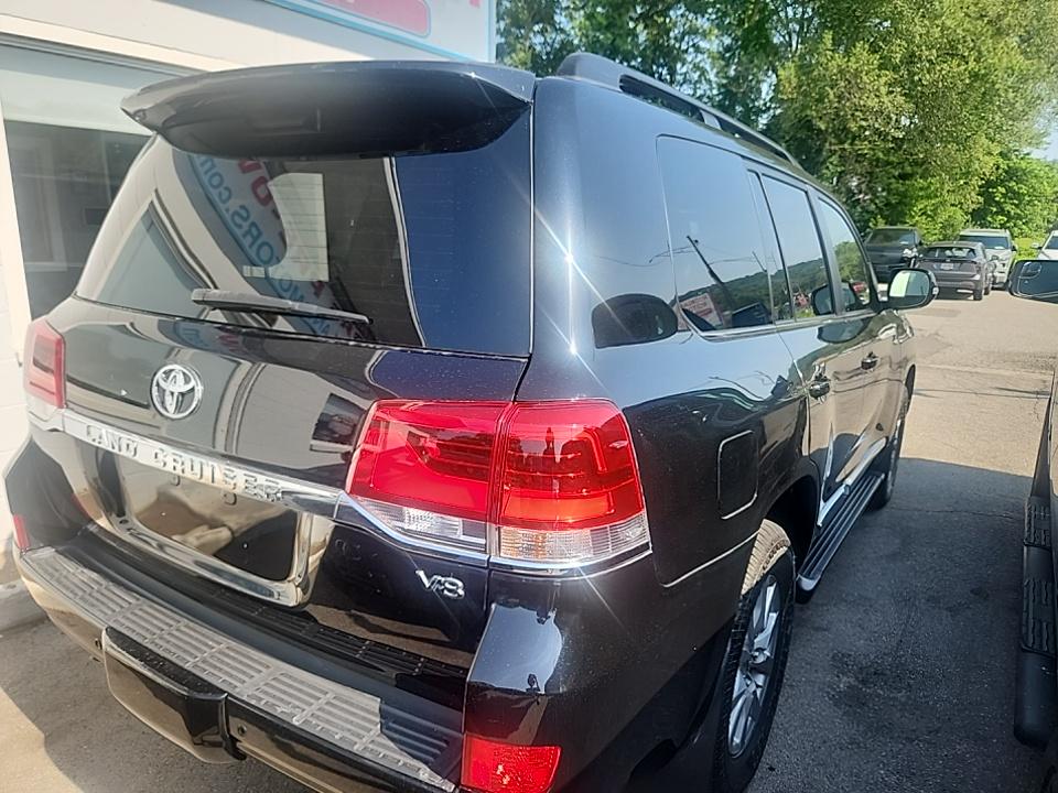 2017 Toyota Land Cruiser Base AWD