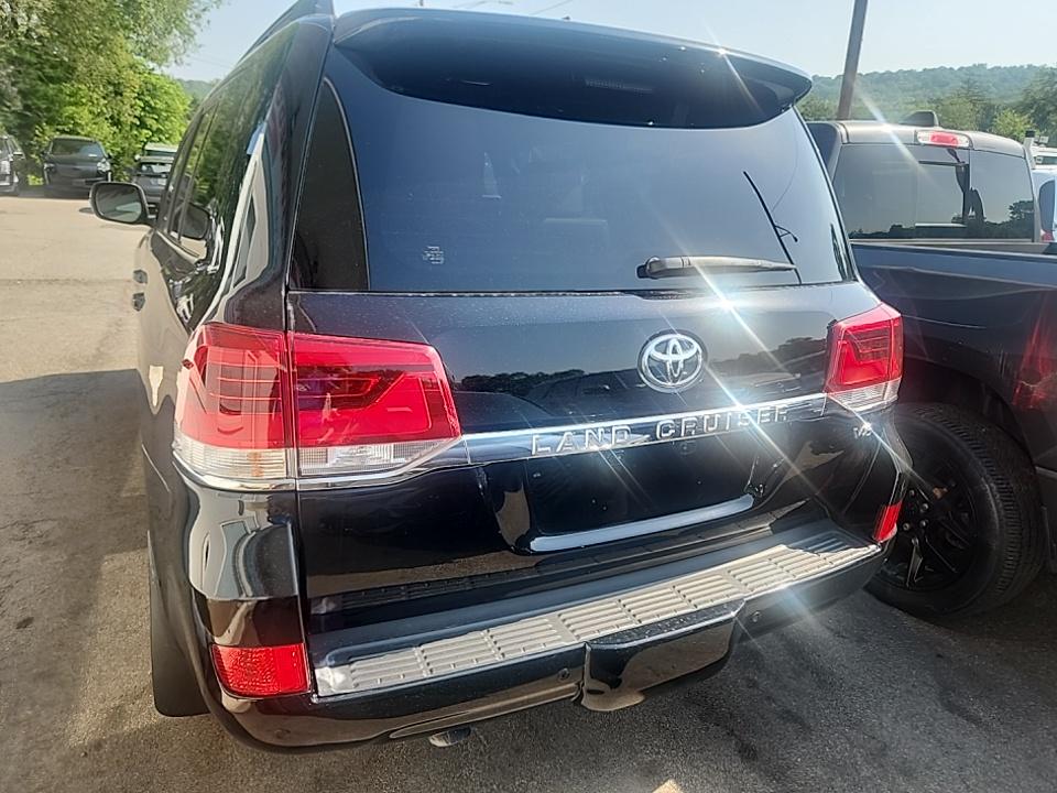 2017 Toyota Land Cruiser Base AWD