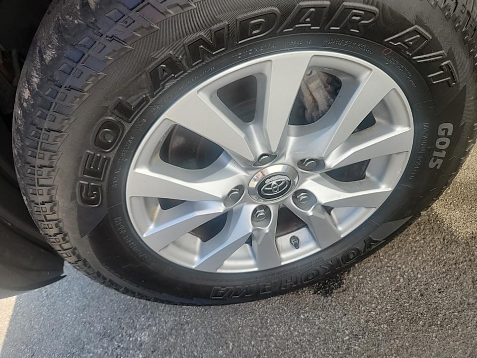 2017 Toyota Land Cruiser Base AWD
