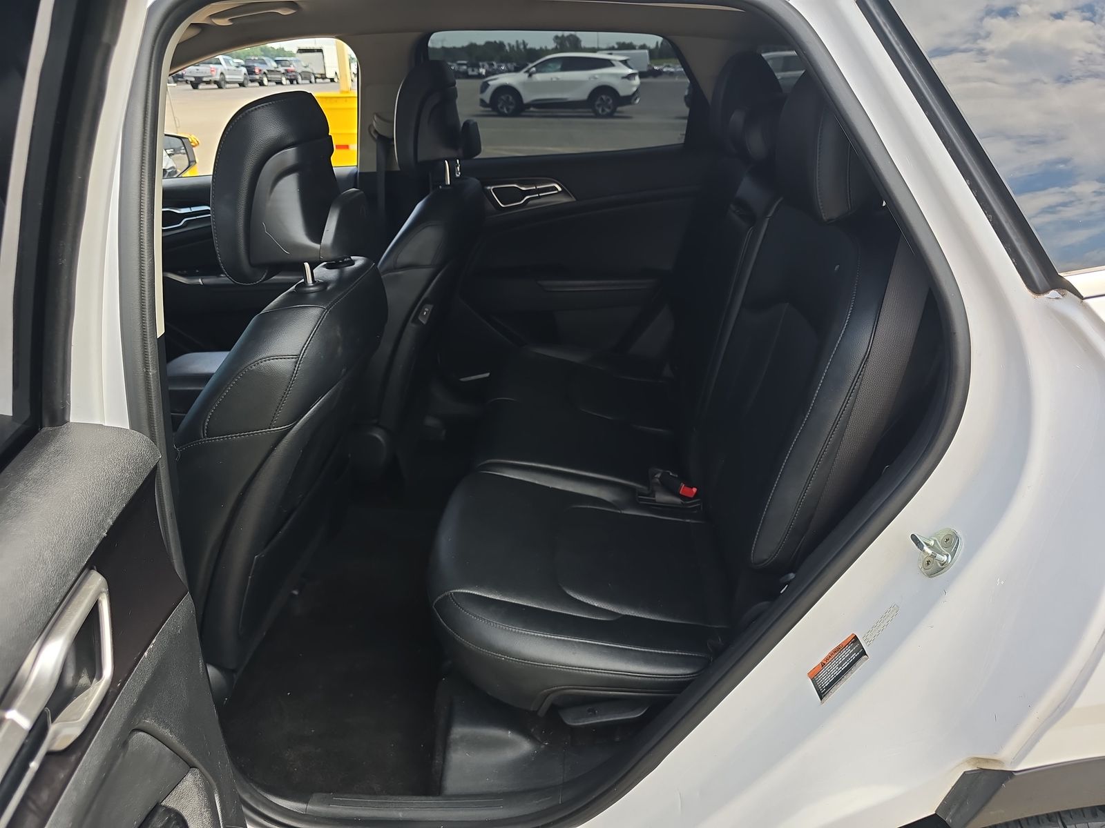 2023 Kia Sportage EX FWD